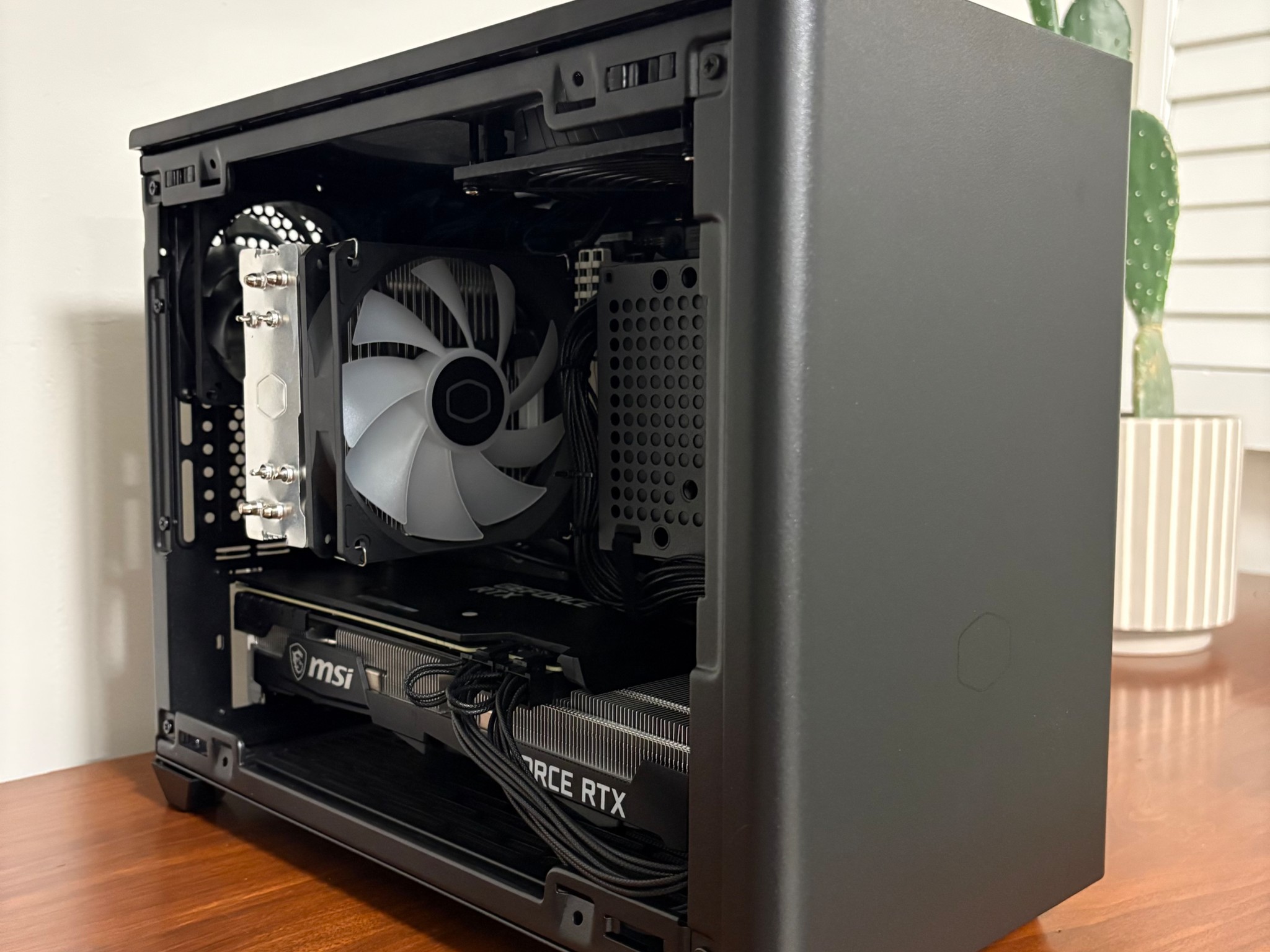 RTX 3070 | Ryzen 5 3600 | 16GB DDR4 | 1TB SSD | 850W PSU | 2 x Fans | Air Cooler