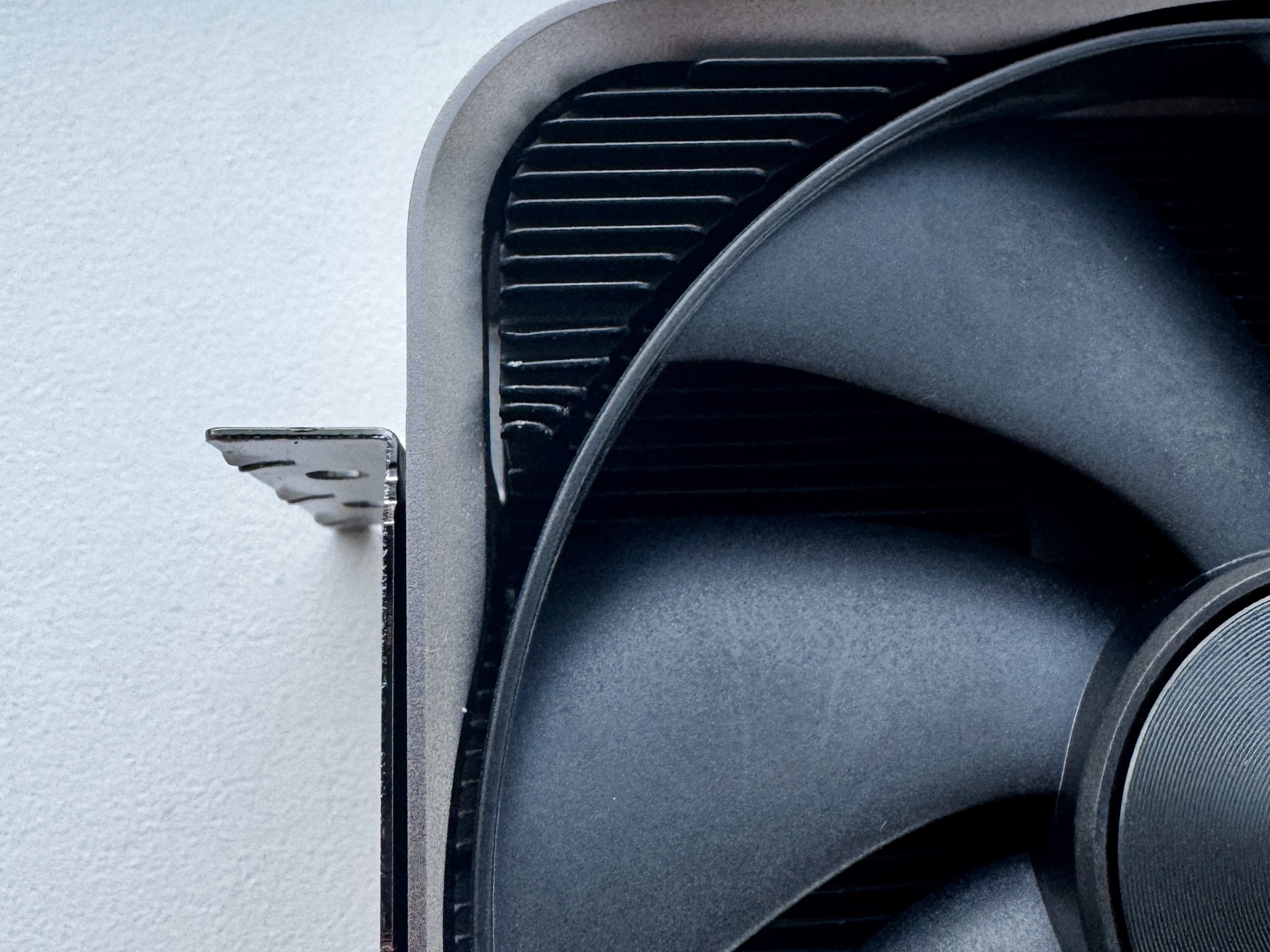 NVIDIA GeForce RTX 4090 Founders Edition | Box, 12VHPWR Adapter & Gift Receipt