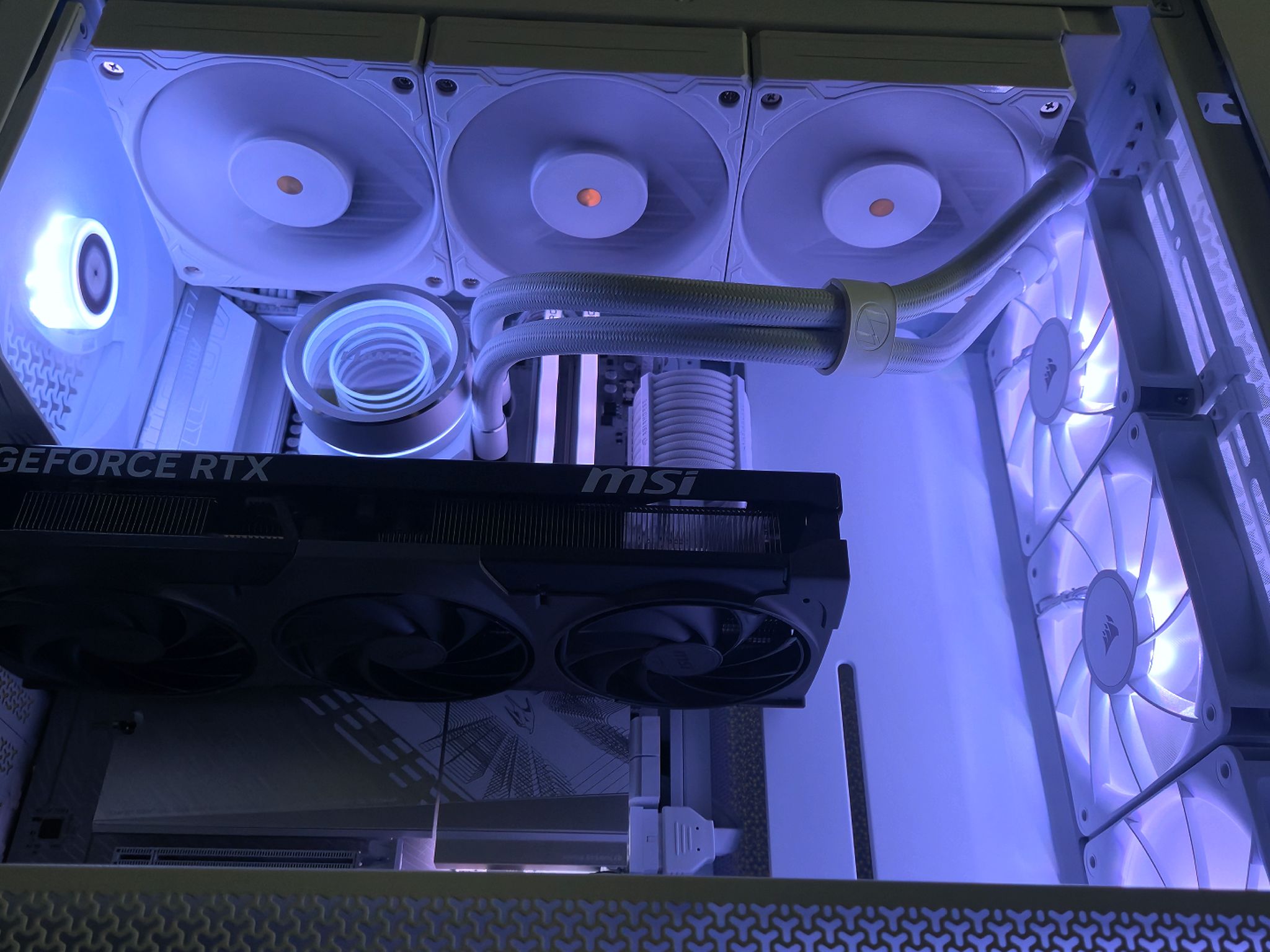 RTX 5070 Ti OC PZ - Ryzen 9850X3D - 2TB Gen4 NVMe - 32GB DDR5 6400