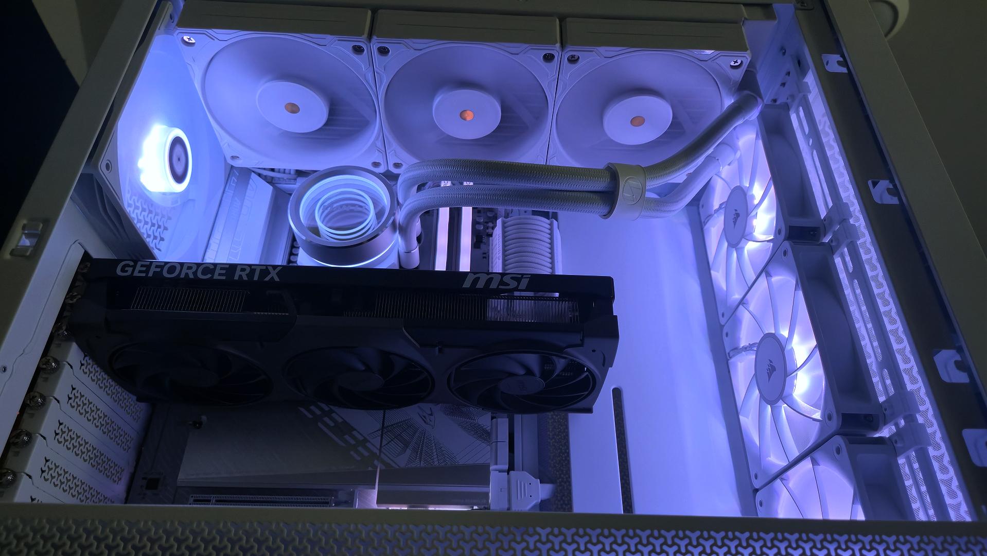 RTX 5070 Ti OC PZ - Ryzen 9850X3D - 2TB Gen4 NVMe - 32GB DDR5 6400