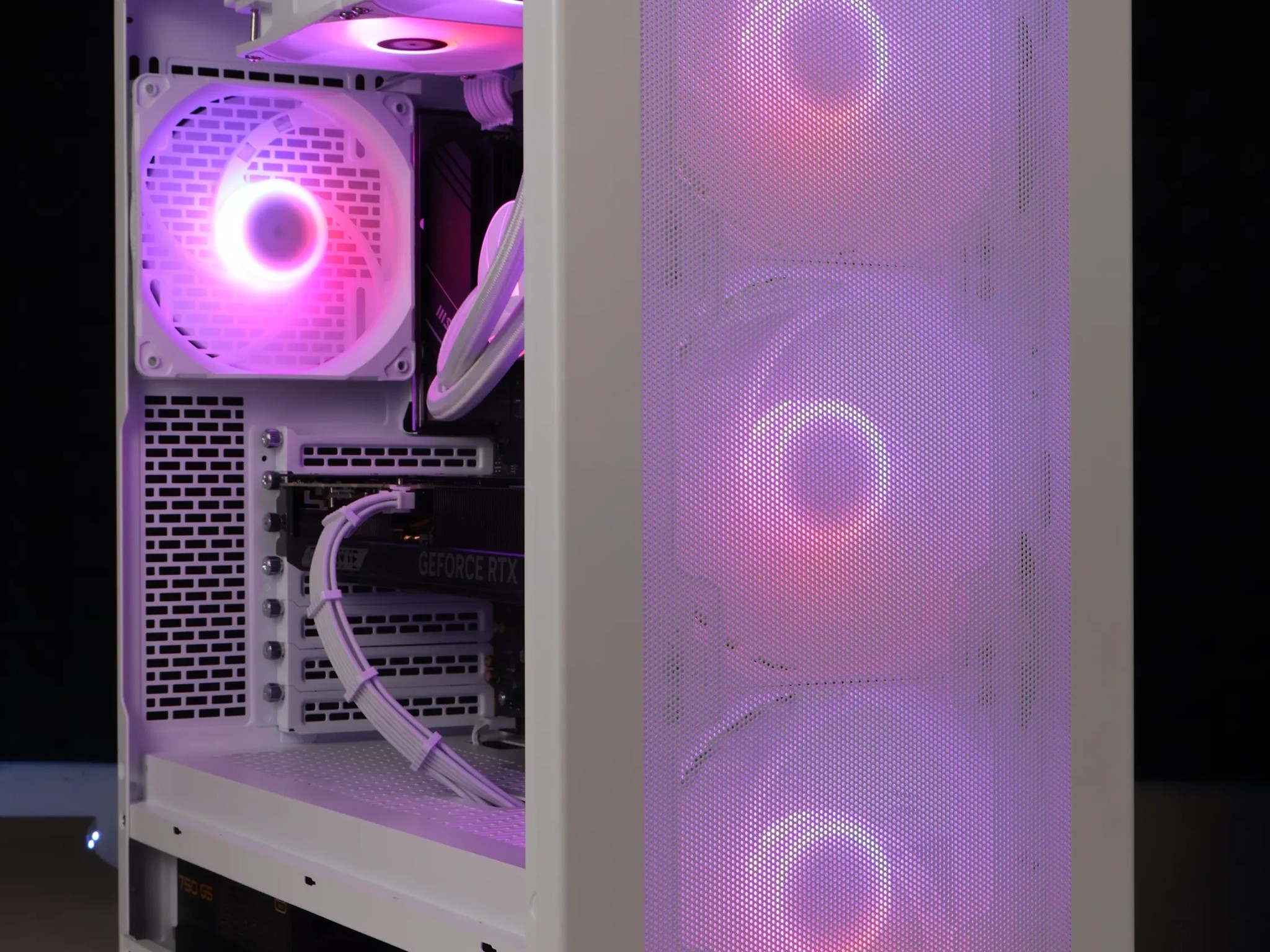 ⚪ Ryzen 7 7700X/RTX 5070 12GB Gaming/Streaming PC ⚪