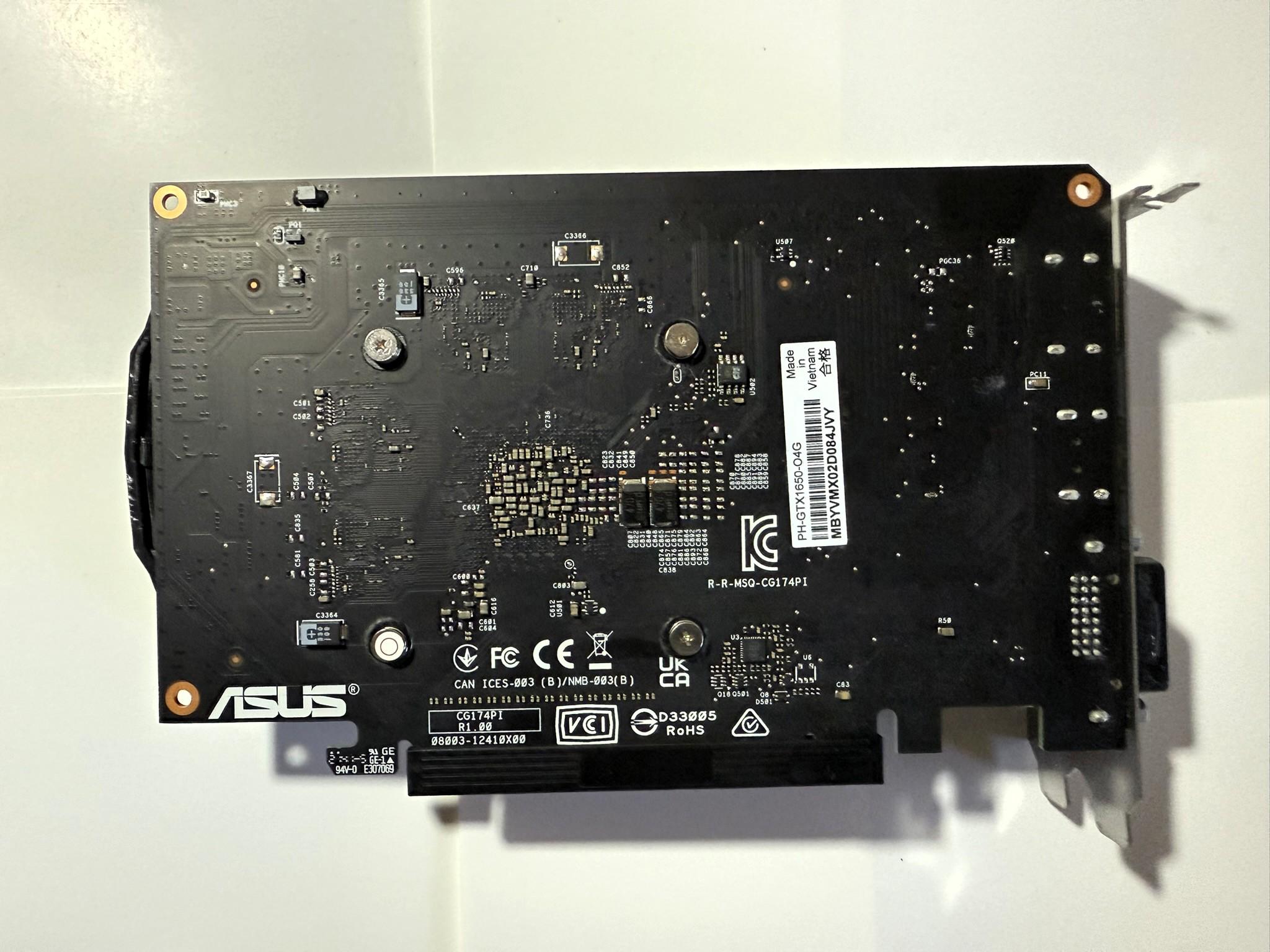 Great shape! ASUS Phoenix GTX 1650 4GB OC Edition
