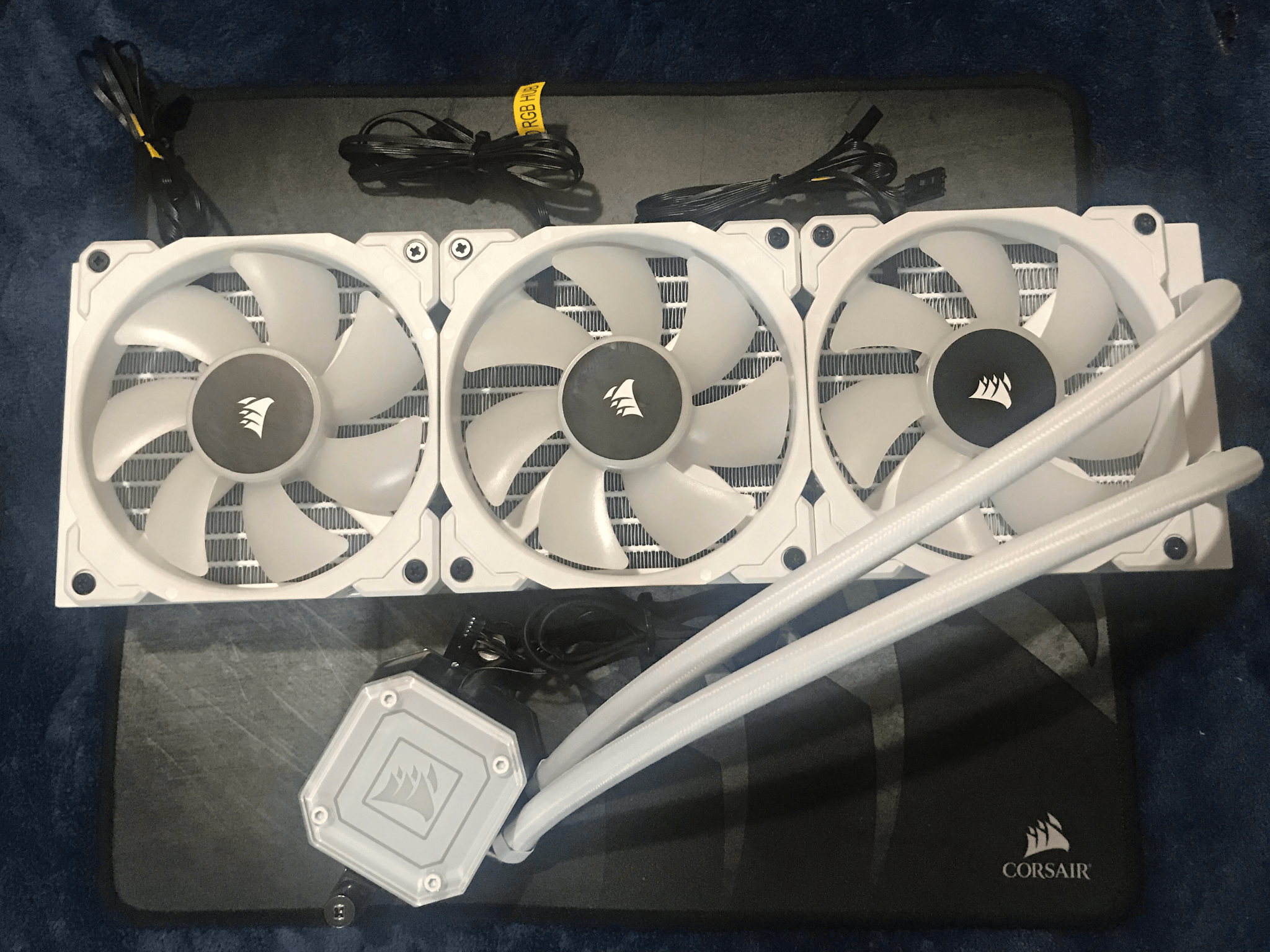 Corsair iCUE H150i Elite Capellix Liquid CPU Cooler - White 