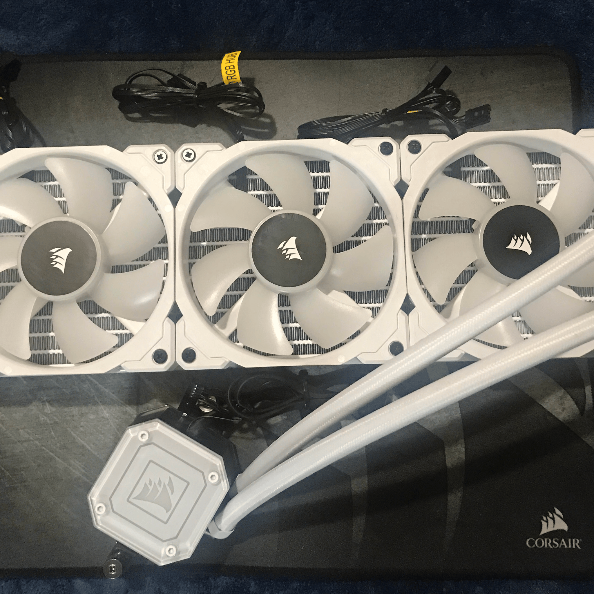 Corsair iCUE H150i Elite Capellix Liquid CPU Cooler - White 