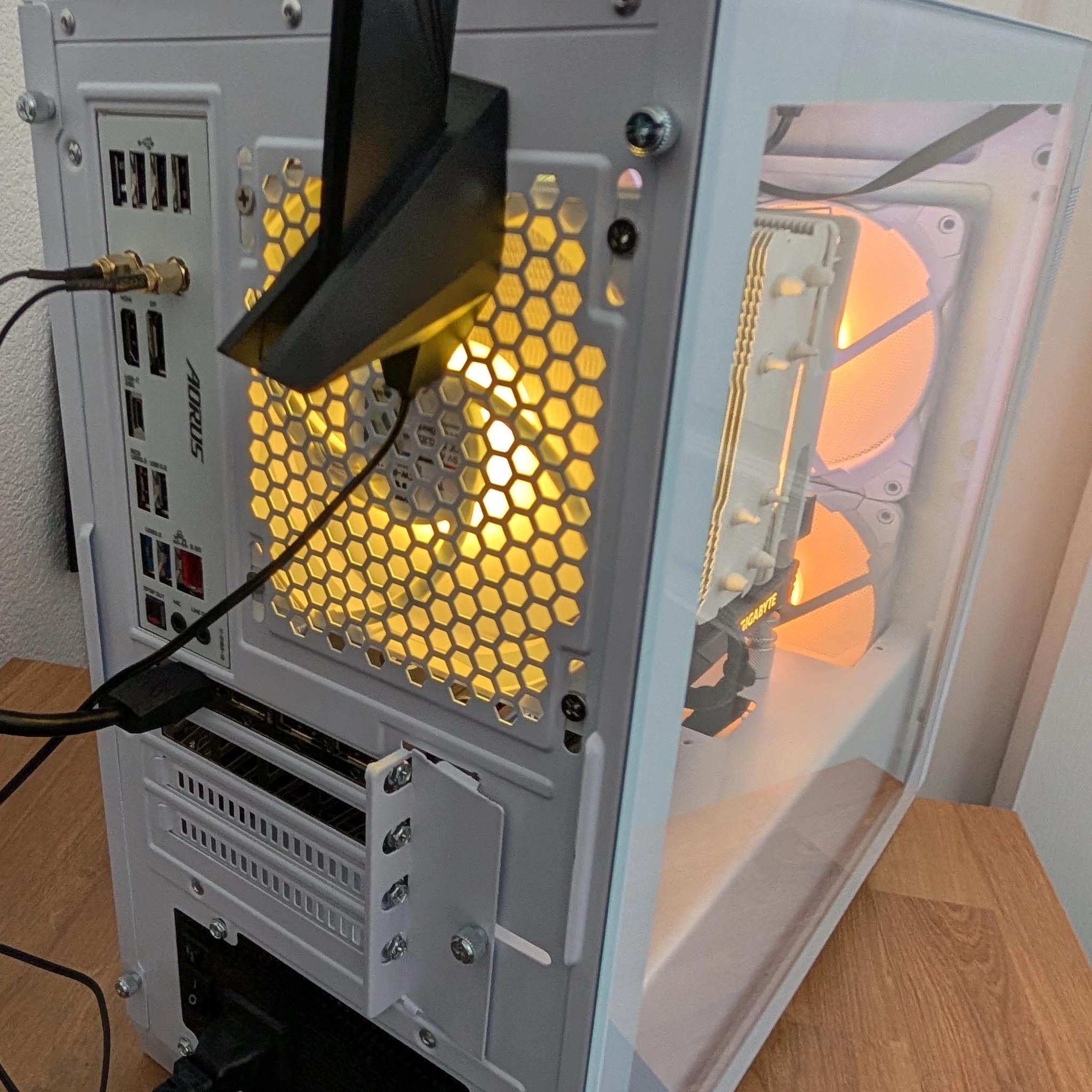 RTX 4060 TI 8 GB VRAM | Intel Core i5 12600KF | 32 GB DDR5 RAM | 1 TB NVMe | Wi-Fi | Gaming PC