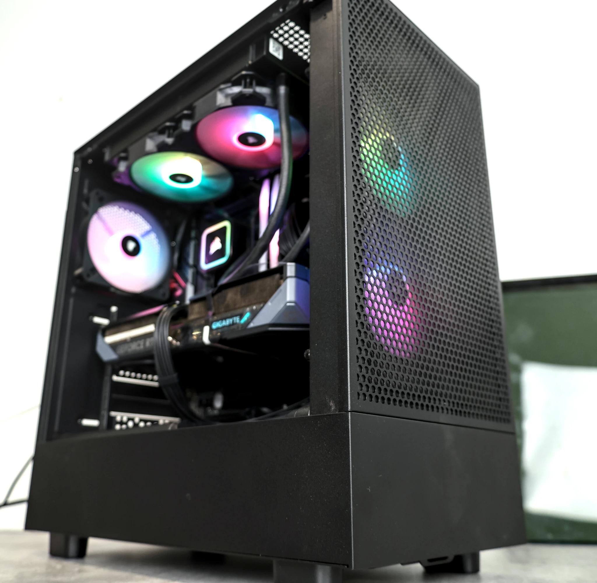 7800X3D + RTX 5070 | Corsair Build | 1440p/4K Gaming Beast