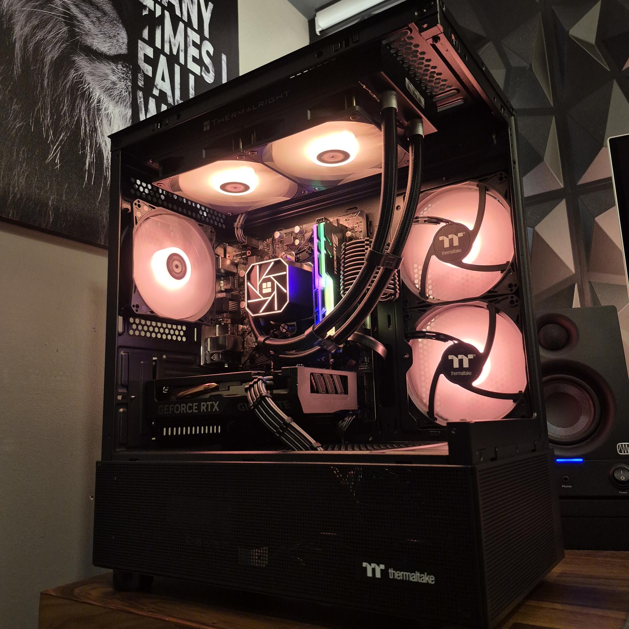 RTX 4060 + RYZEN 5 5600g