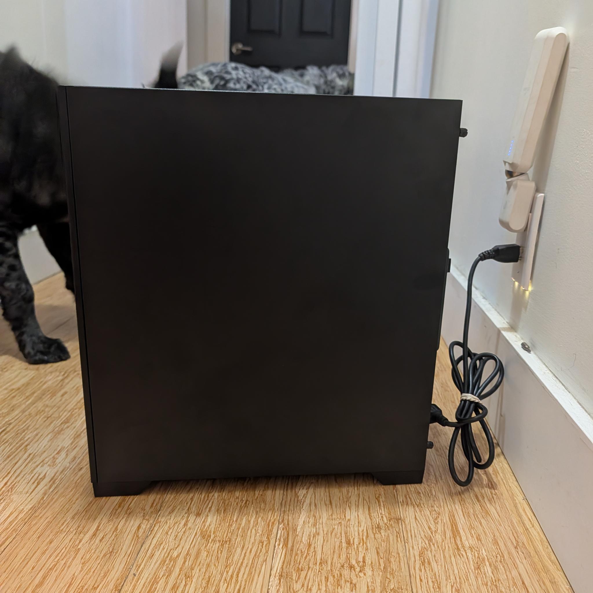 Custom Value Gaming PC | I7 6700 | RX 580 8GB | 16GB | 1.1 TB NVME/HDD | Cooler master case |