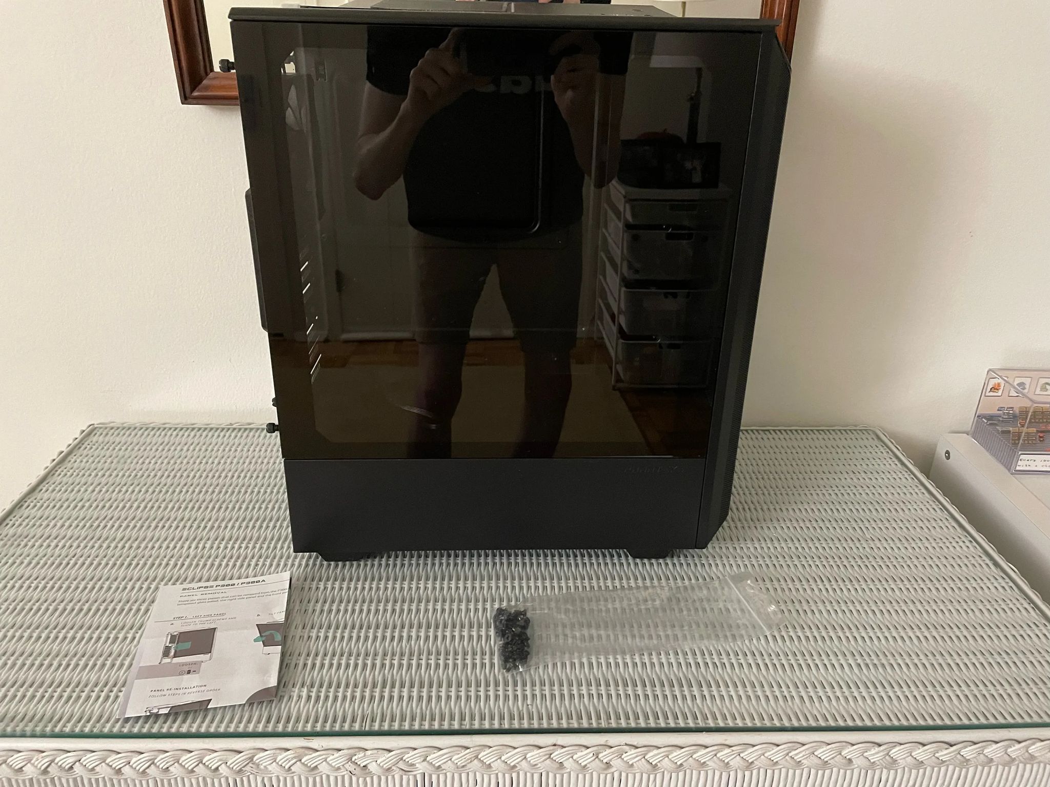 Phanteks Eclipse P300A Mesh Case (With Screws & Manual, Plus Extra SSD Bracket at No Extra Cost)!
