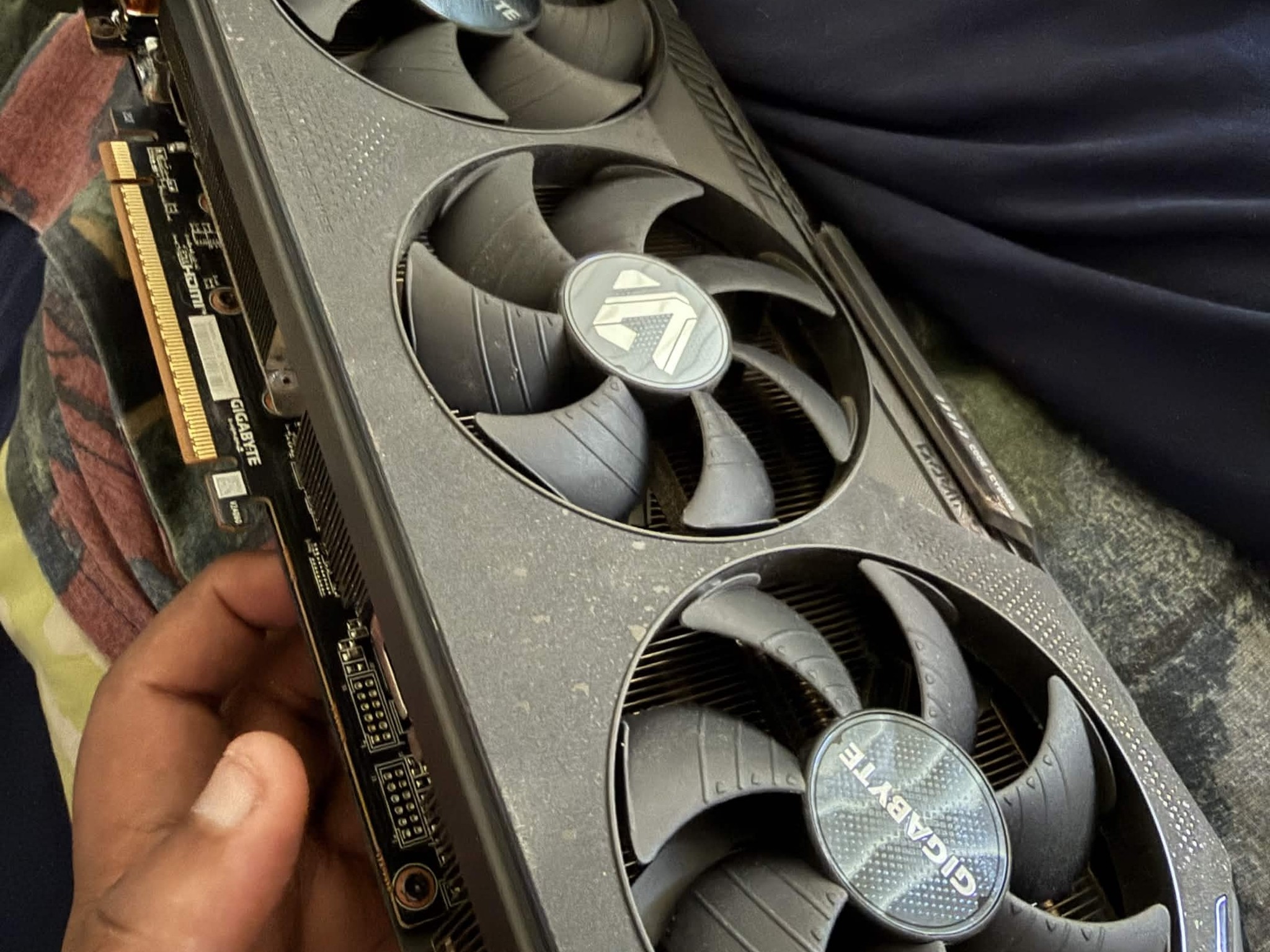 GIGABYTE RX 9070 XT GAMING OC 16G (AS IS) *READ DESCRIPTION*