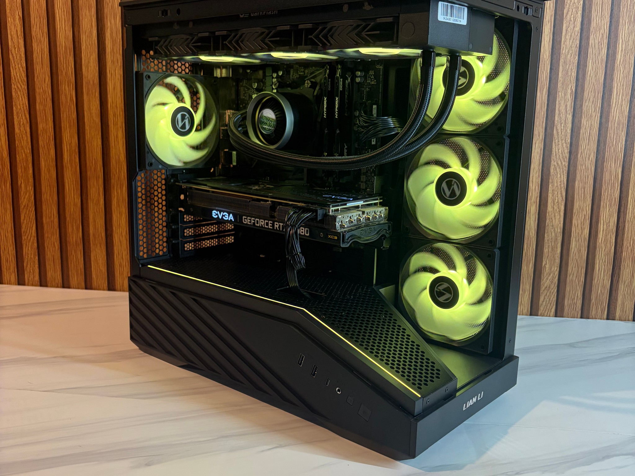 RTX 3080 | RYZEN 7 5800X | 1TB SSD | 360MM AIO | 16GB DDR4 | 650W
