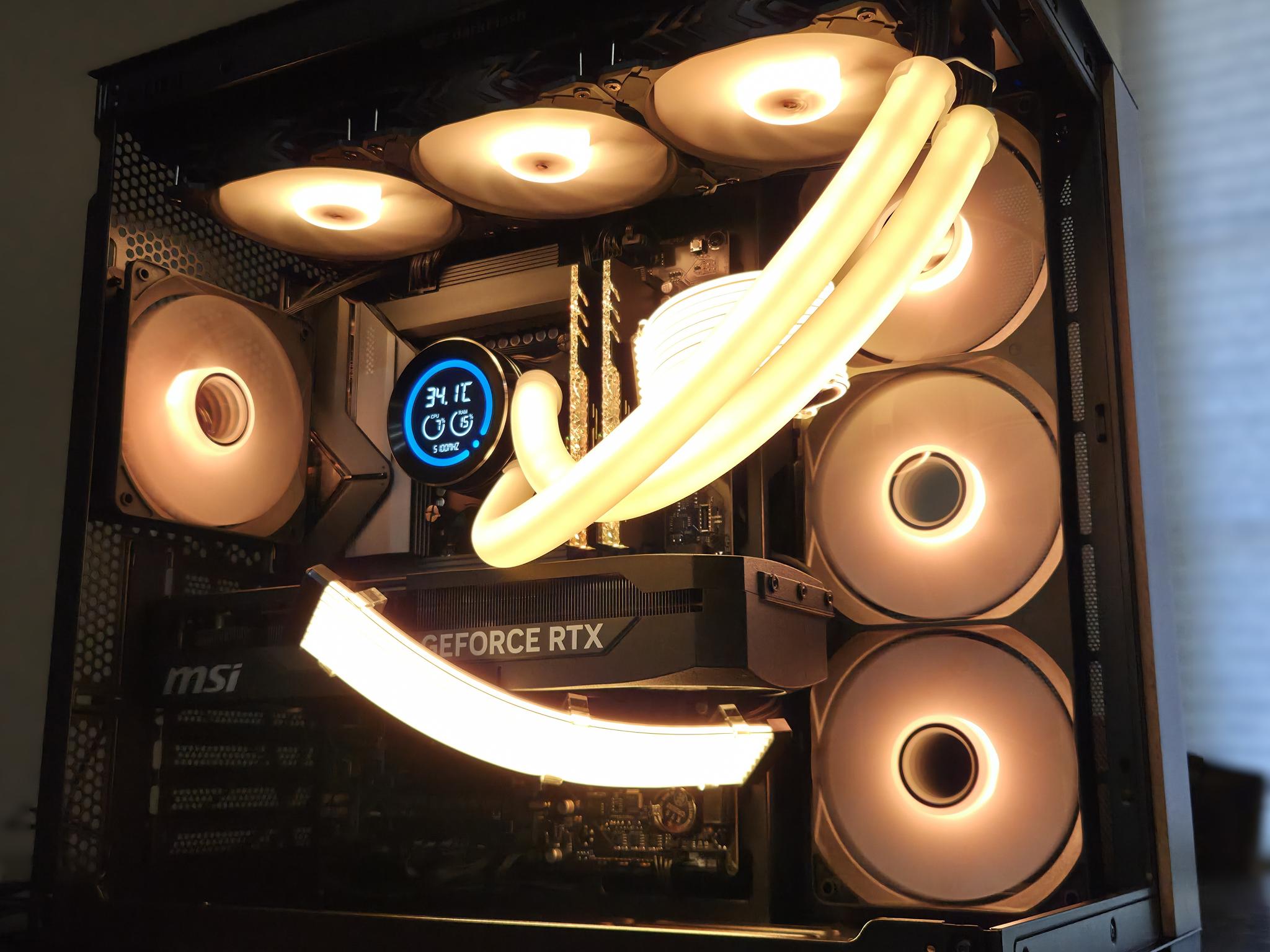 Onyxia!🐉 265F|5070|DDR5-32GB|1TB|Temp Display