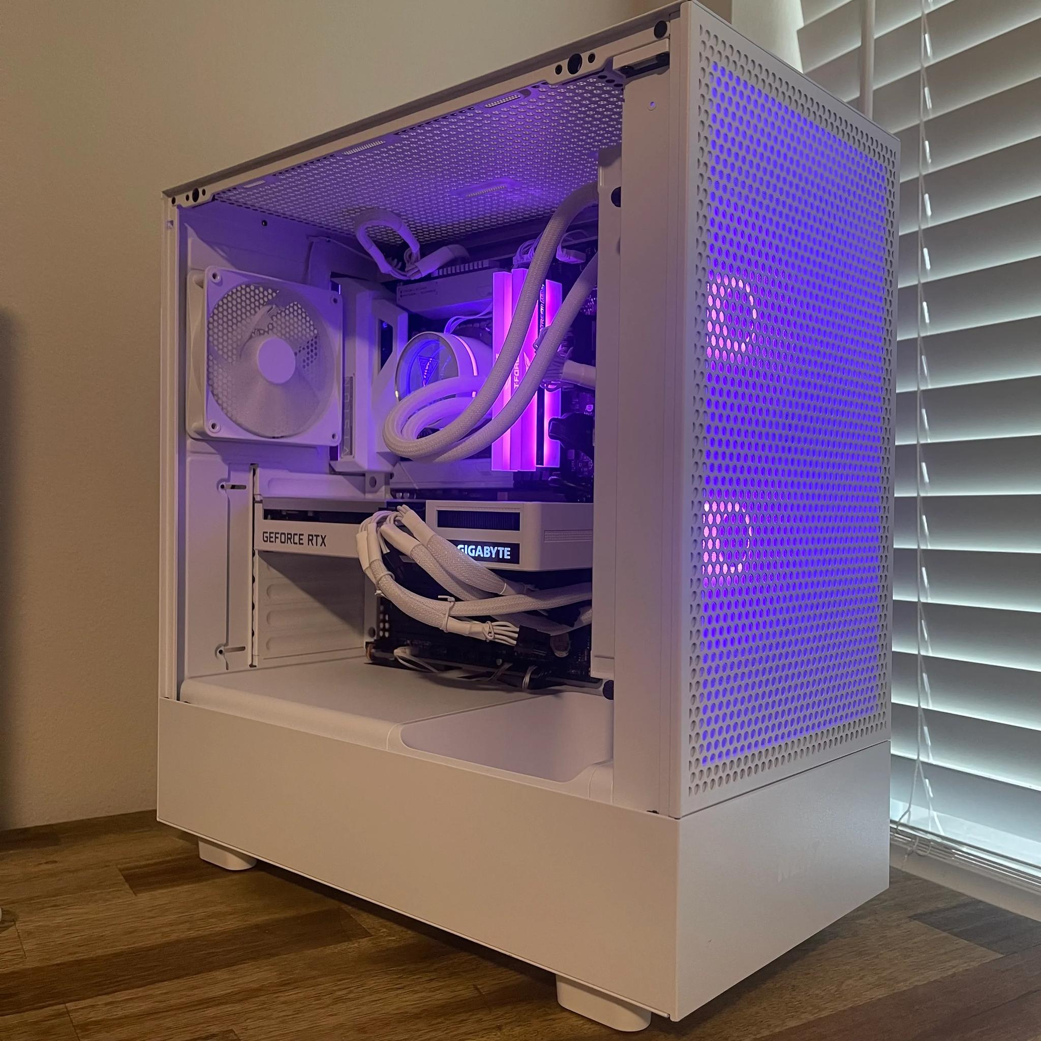 Cosmic Commander | i5-11600k, 32GB, 2.5TB, 3060 Ti