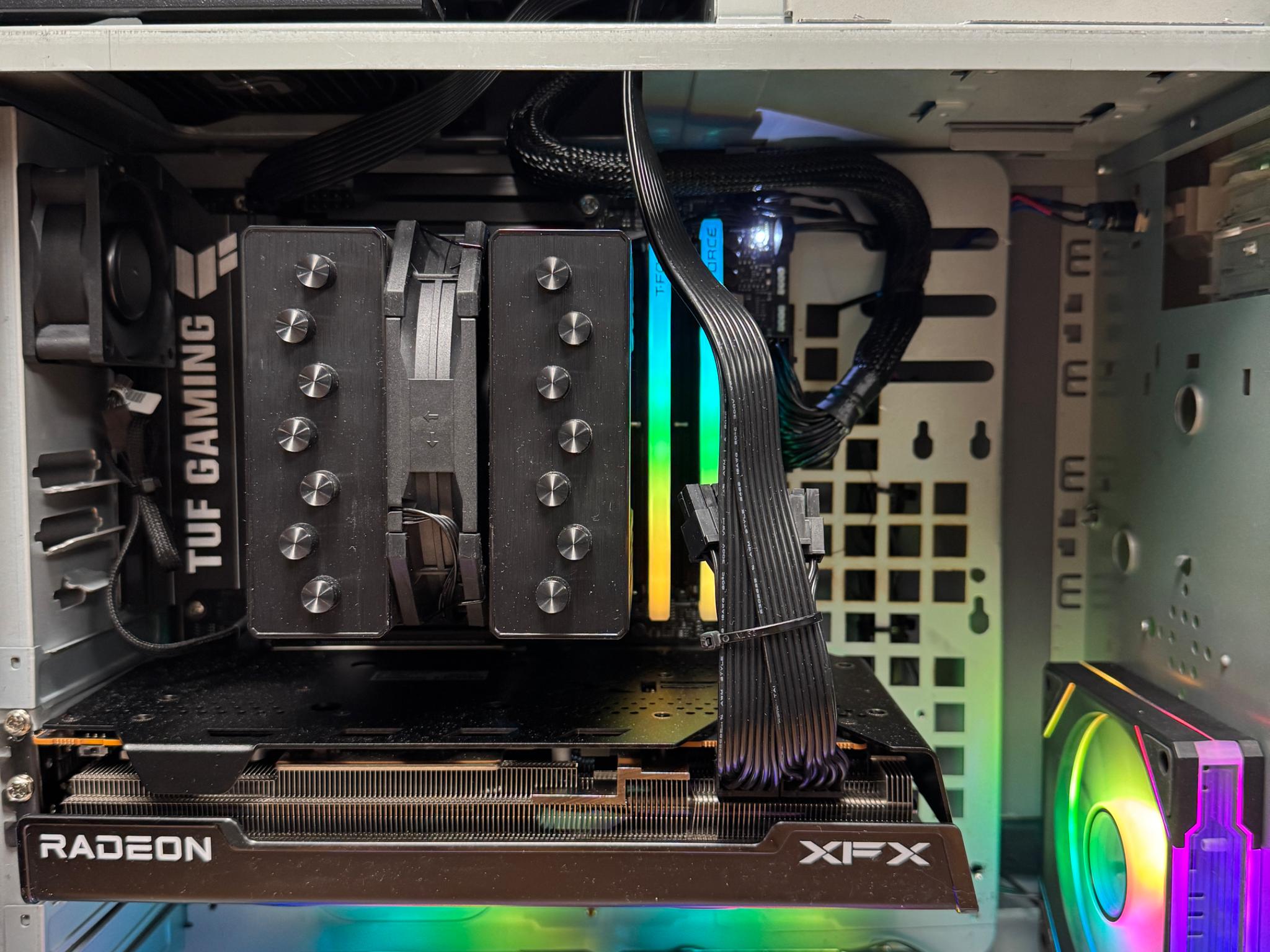Custom Sleeper Gaming PC