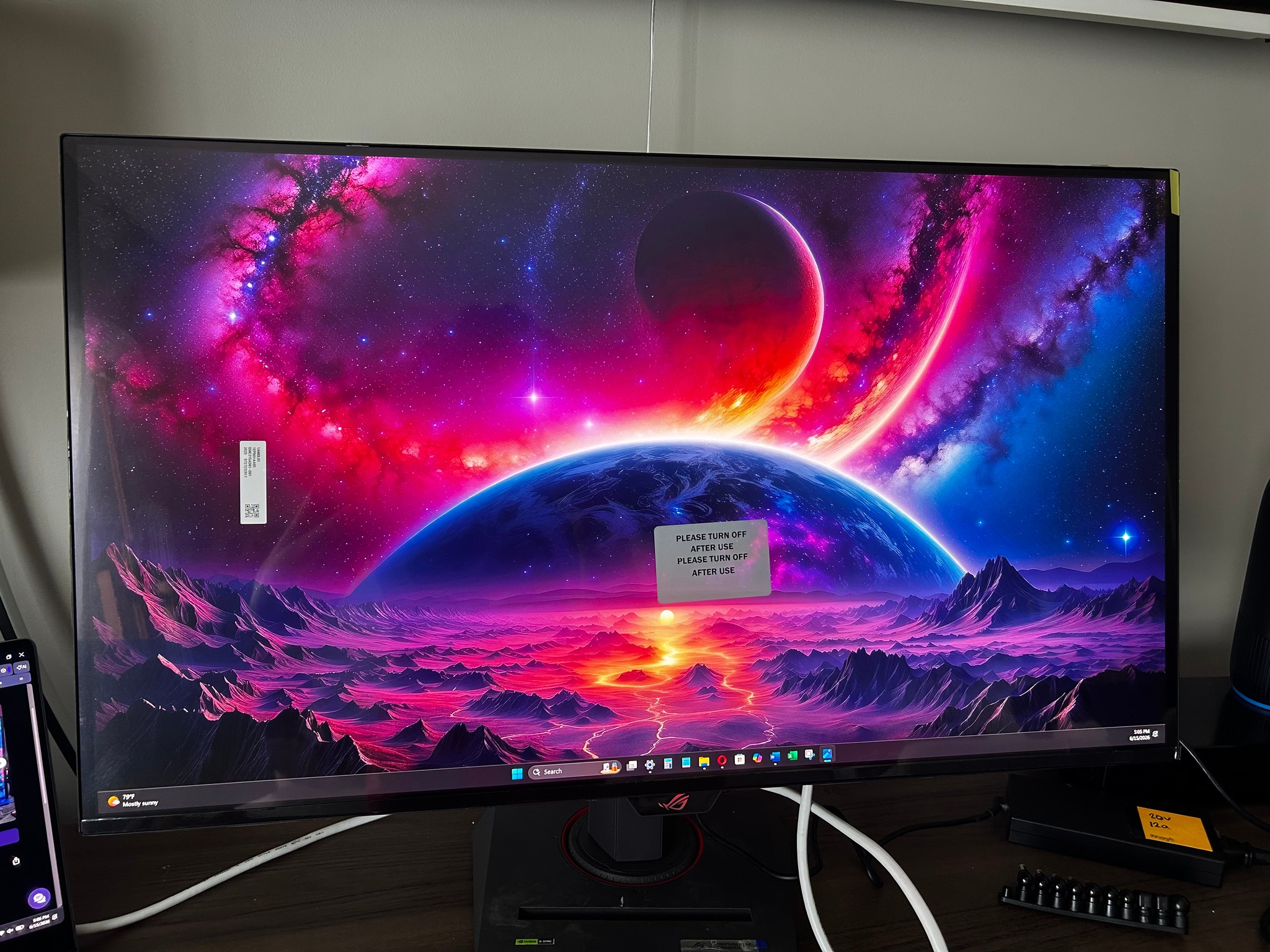 NEW ASUS ROG Strix 32" QD-OLED 4K (3840x2160) (165Hz) Gaming Monitor (XG32UCDS)