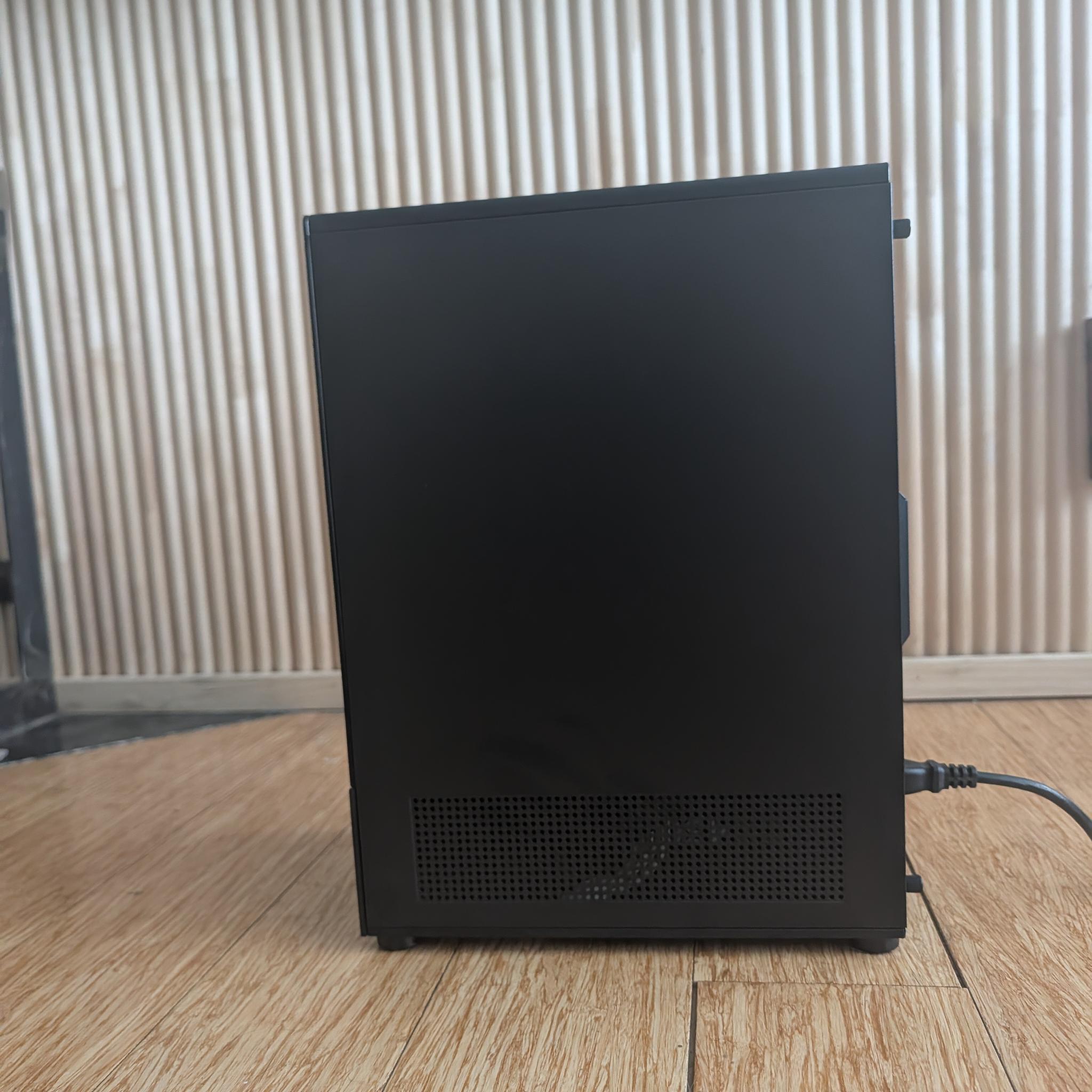 Custom Gaming PC | GTX 1060 | I5 7500 | 16GB DDR4 | 256GB SSD |