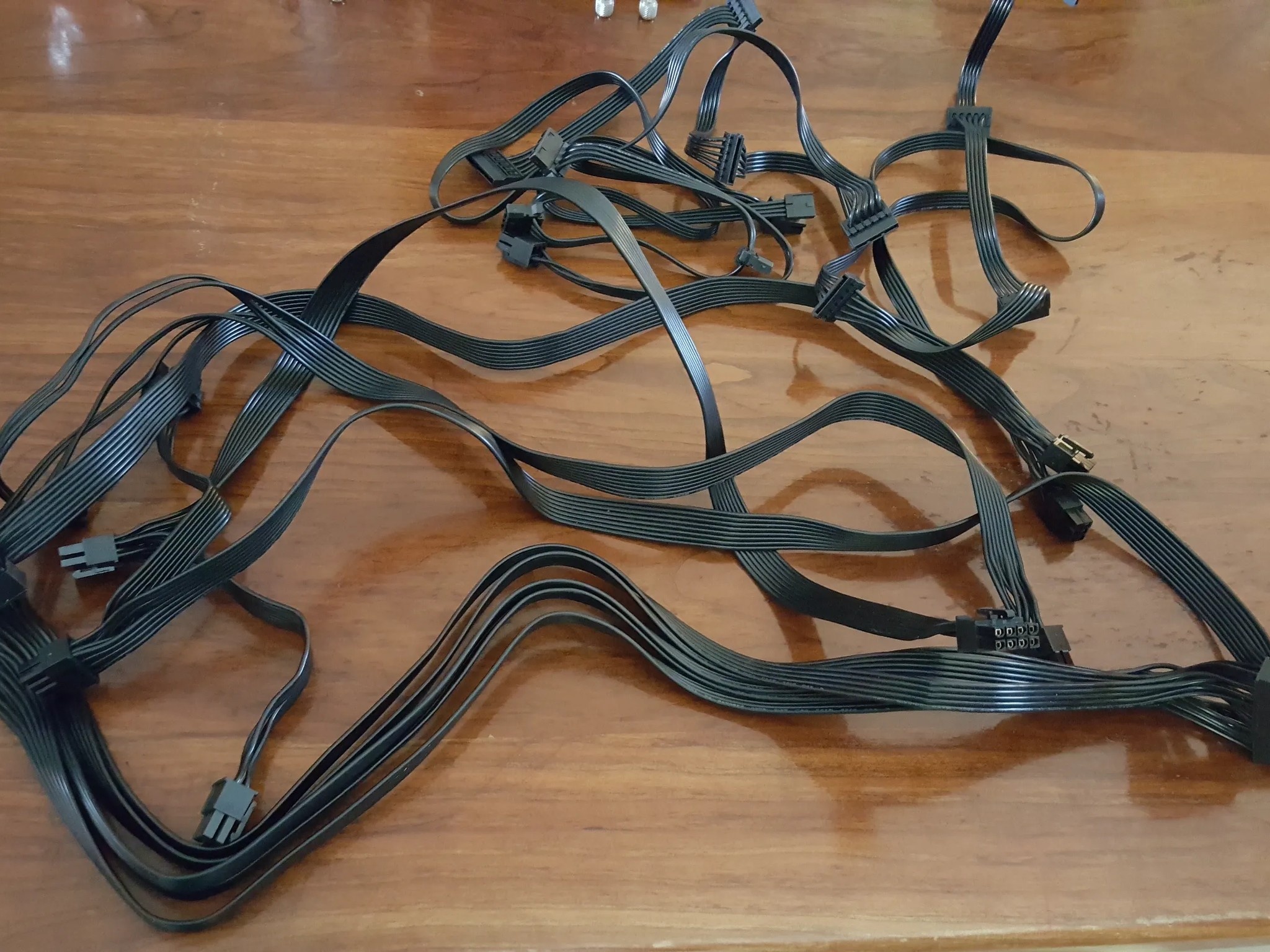 GIGABYTE UD850GM - INLCUDES CABLES | FOR PARTS | NOT WORKING