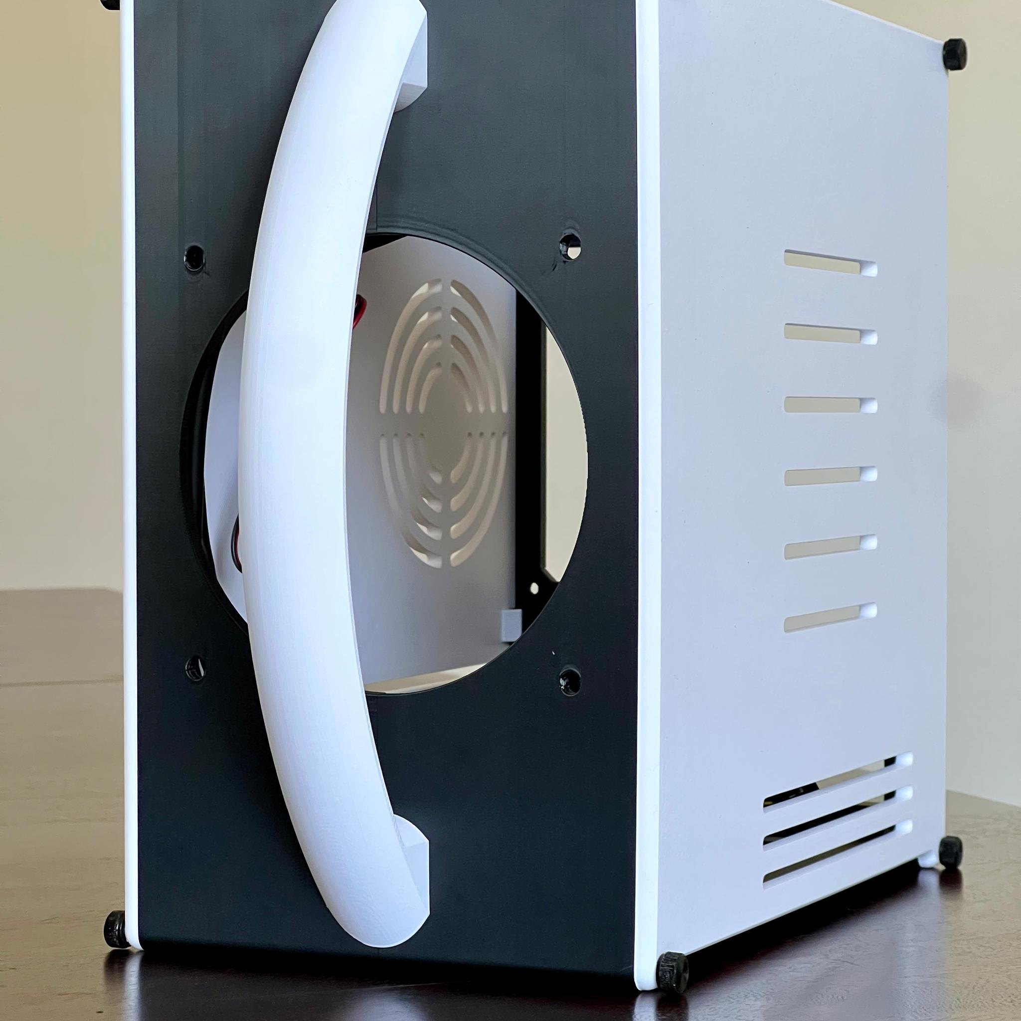 10L SFF PC Case | Portable | 3D Printed | Hand Assembled | Unique Look