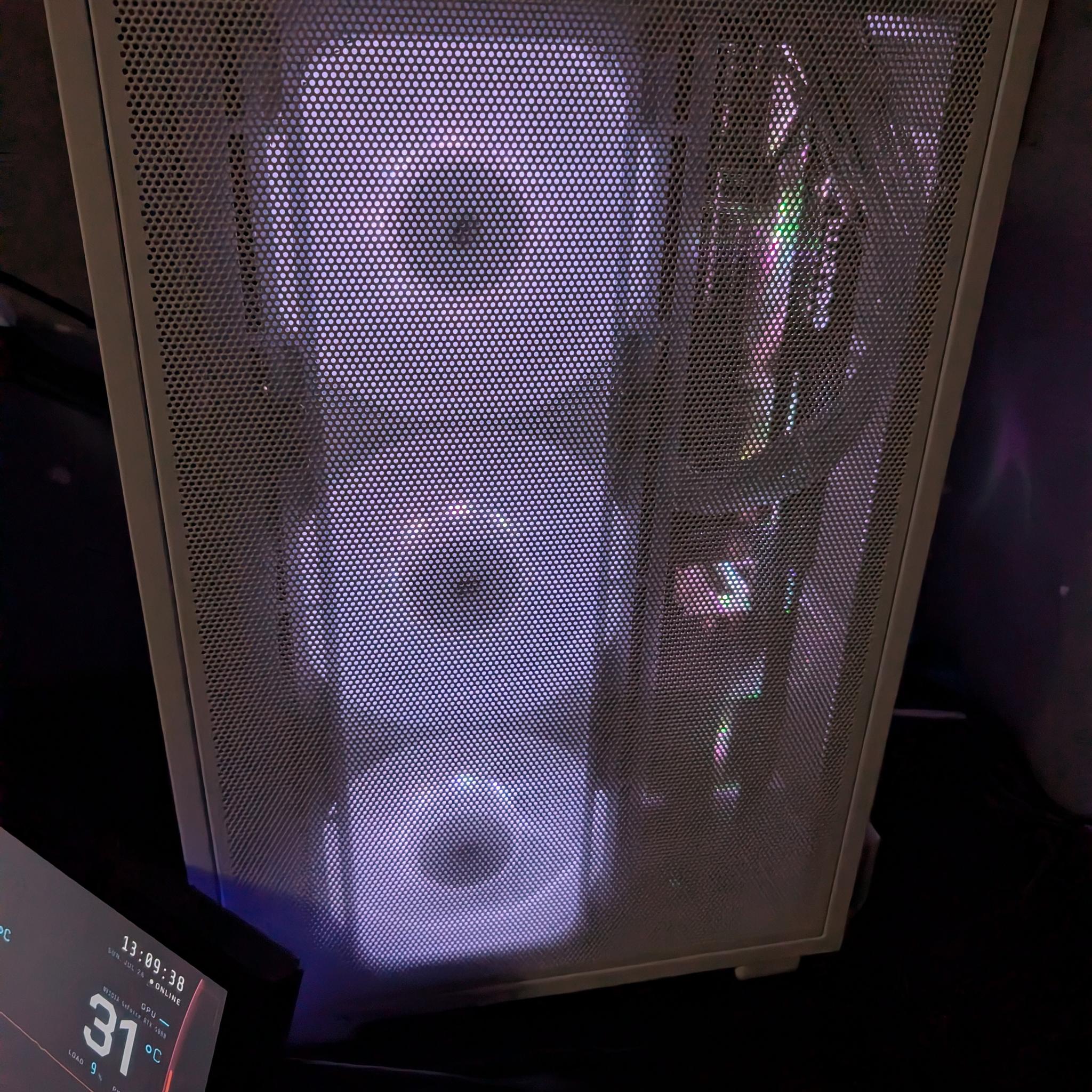GIGABYTE GeForce RTX 5080 GAMING OC 16GB