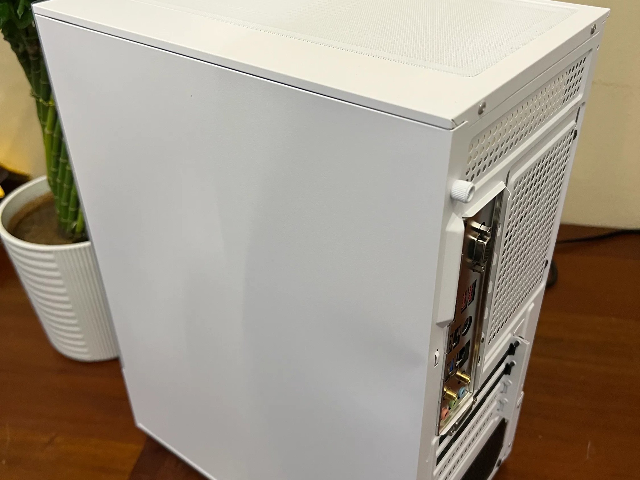 6 Core Gaming PC Nvidia GTX 1660 6gb 1.5tb Storage 32GB RAM WIFi+BT WINDOWS 11, Ryzen 5-2600