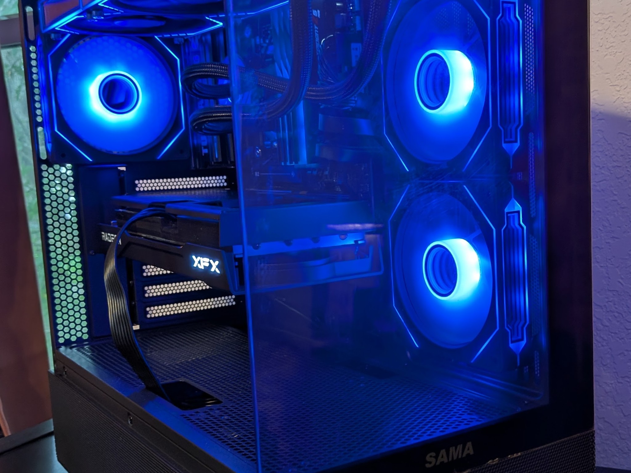 Gaming PC | RX 9060 XT 16GB | RYZEN 7 9700X | 64GB RAM | 1TB NVMe | WINDOWS 11 Pro