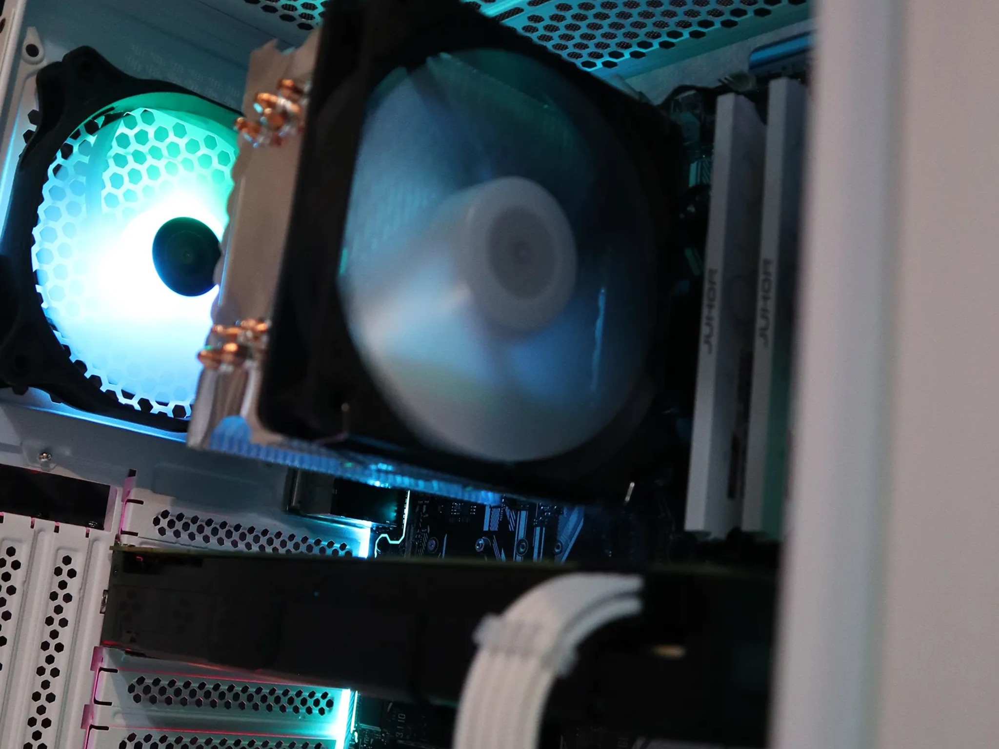 Classy | Ryzen 5 2600X/GTX 1080 8GB FREE SHIPPING