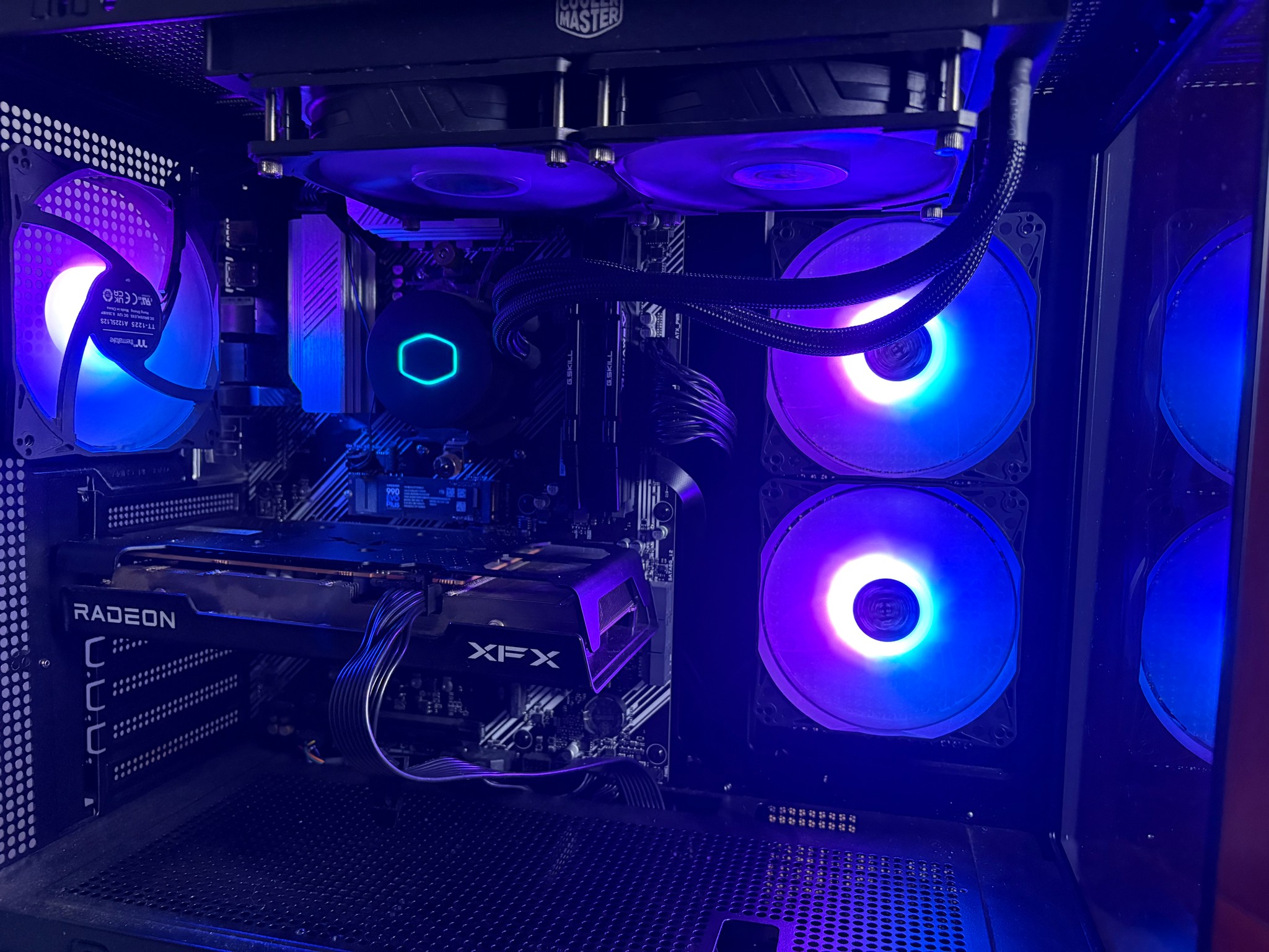 Radeon RX 6600 Custom Gaming PC - Ryzen 5 5600X