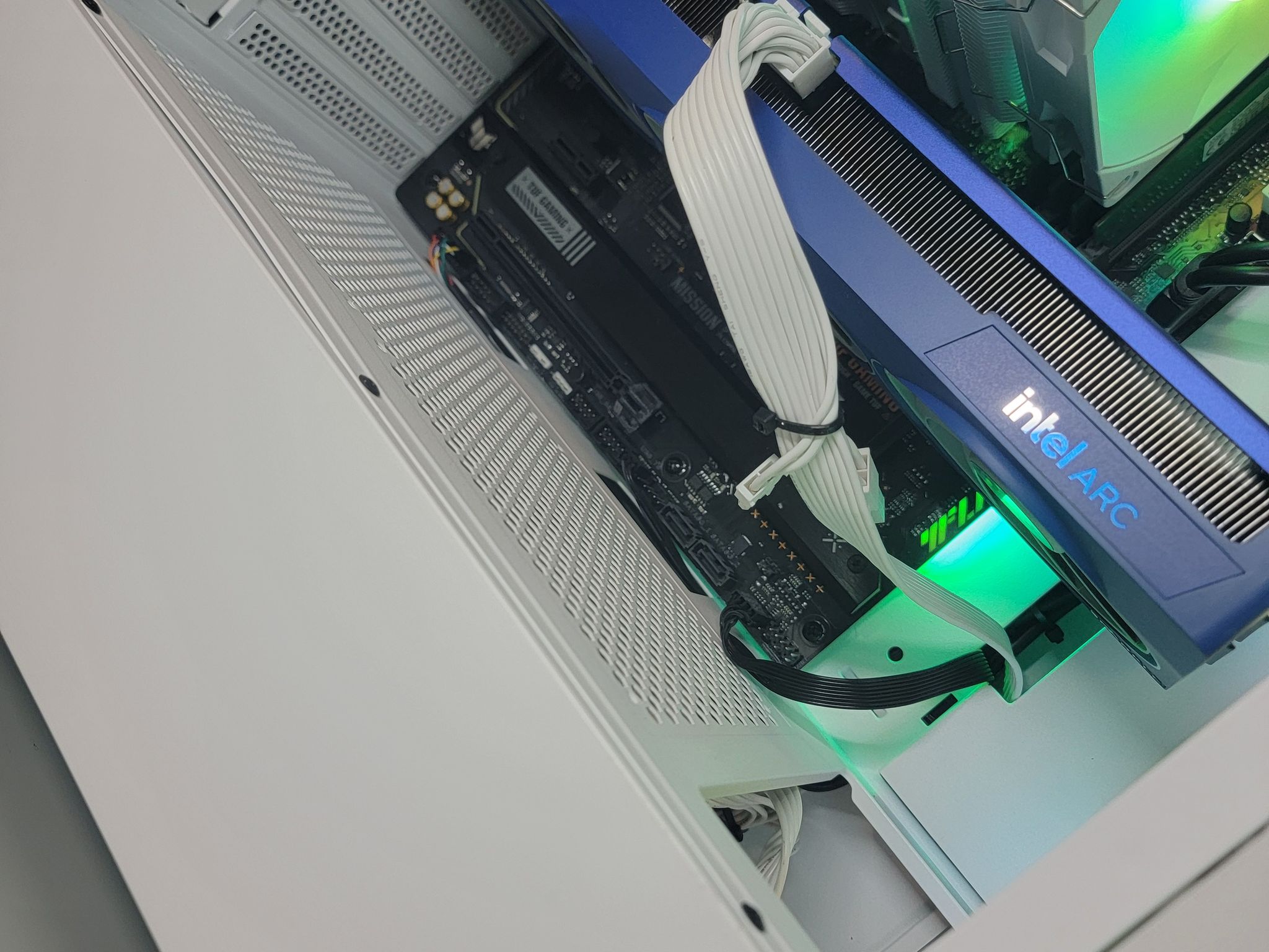 Sparkle Intel Arc B580 12gb + Intel i9 12900f PC Build #49
