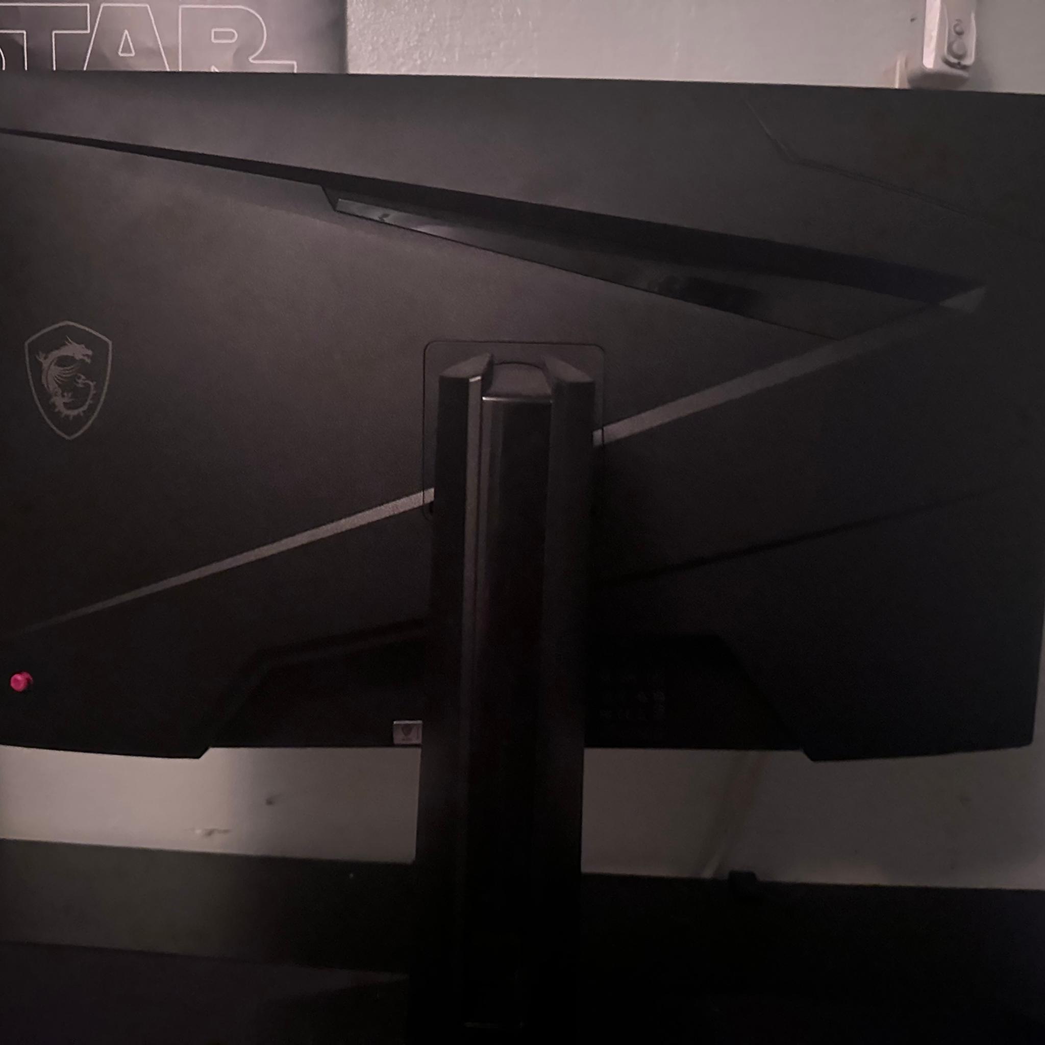 MSI G274QPF 27” 1440p, 170hz, 1ms rps, HDR400 (USED)