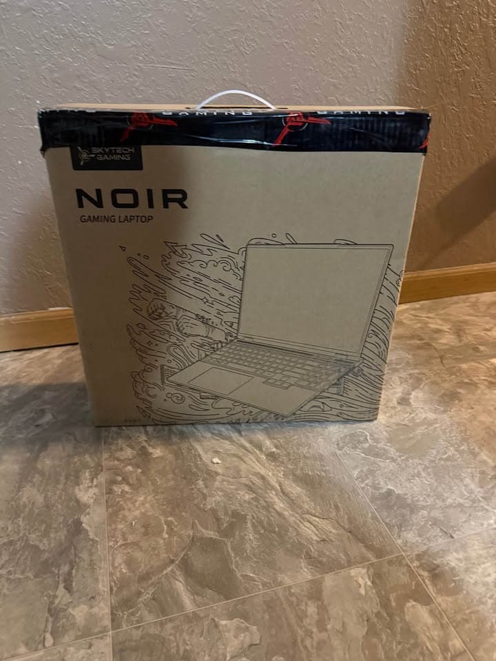 Skytech Gaming Noir Gaming Laptop AMD Ryzen 7 8845HS NVIDIA RTX 4070 16GB DDR5