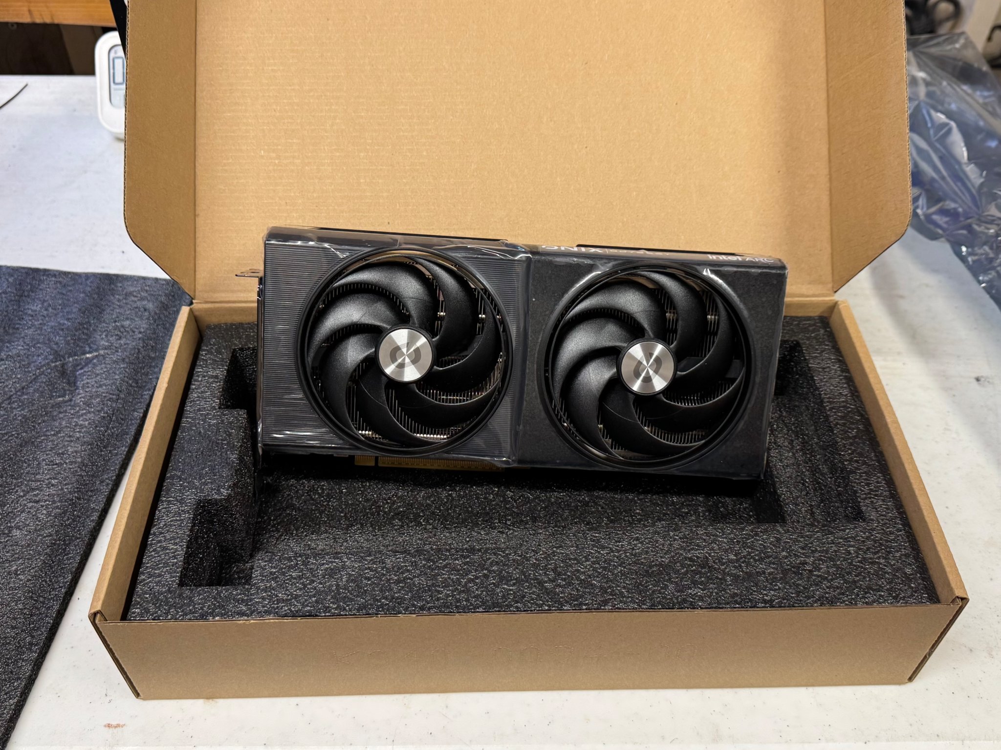 ONIX ODYSSEY Intel ARC B580