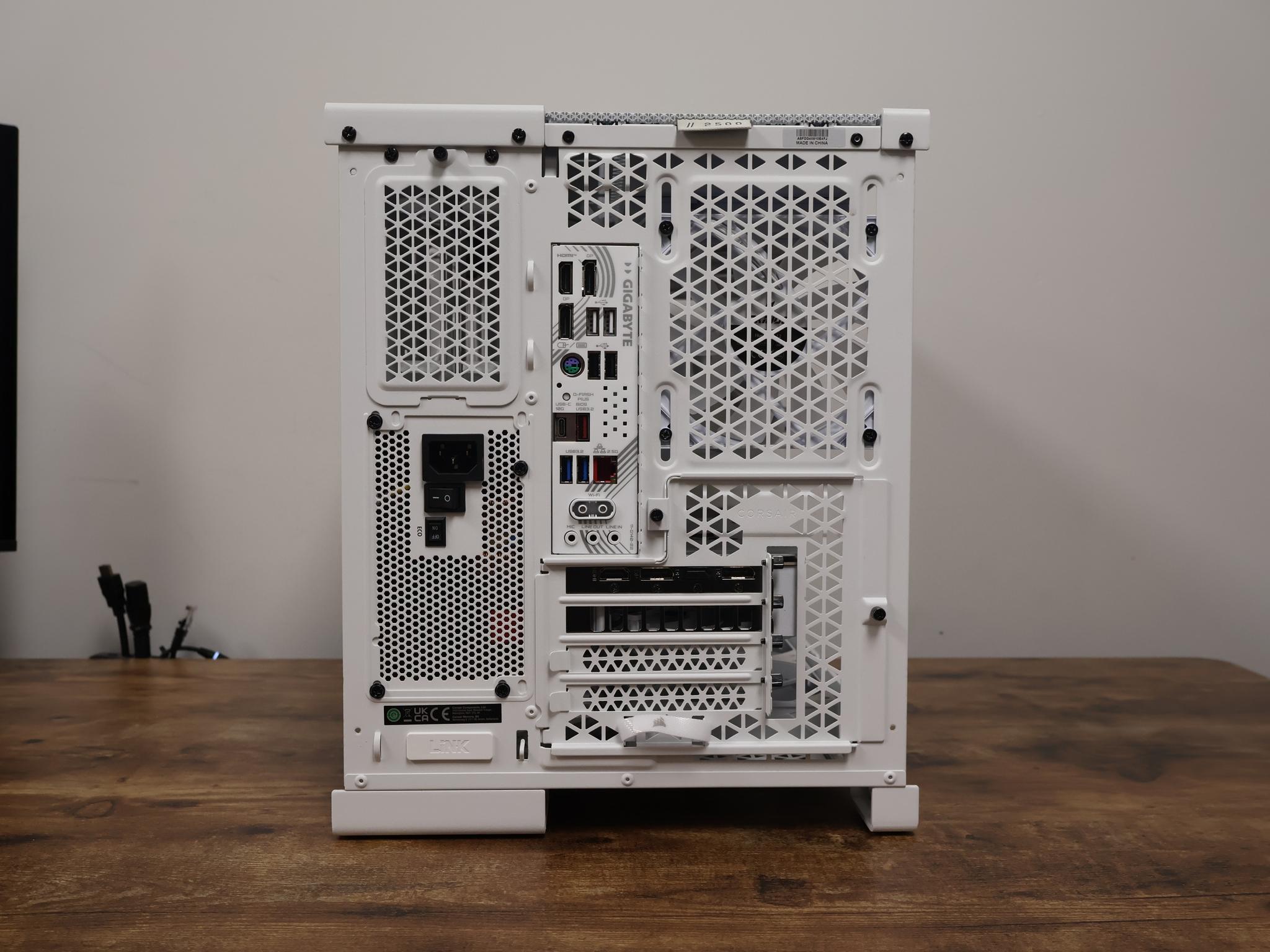 RTX 5070 Ti Gaming PC – Ryzen 7 7800X3D | 32GB DDR5 | 2TB M.2 | 1440p / 4K Gaming