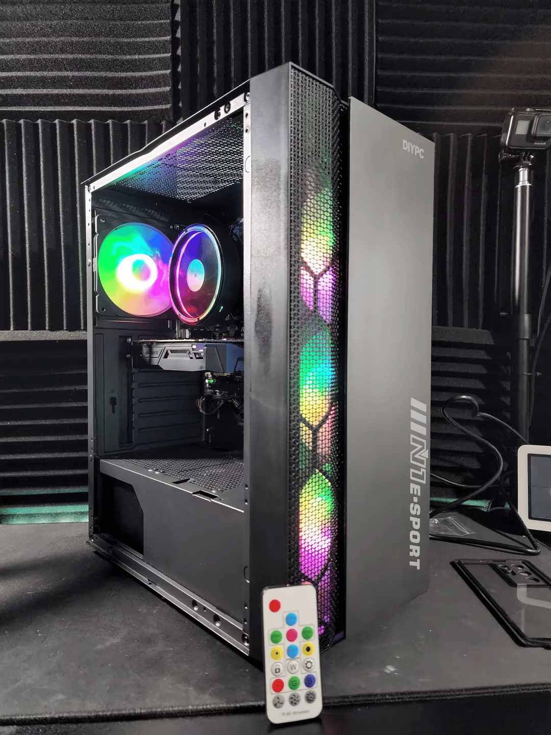 GreyScaled | i5 4590S - GTX 1050TI - 120GB SSD 1TB HDD 