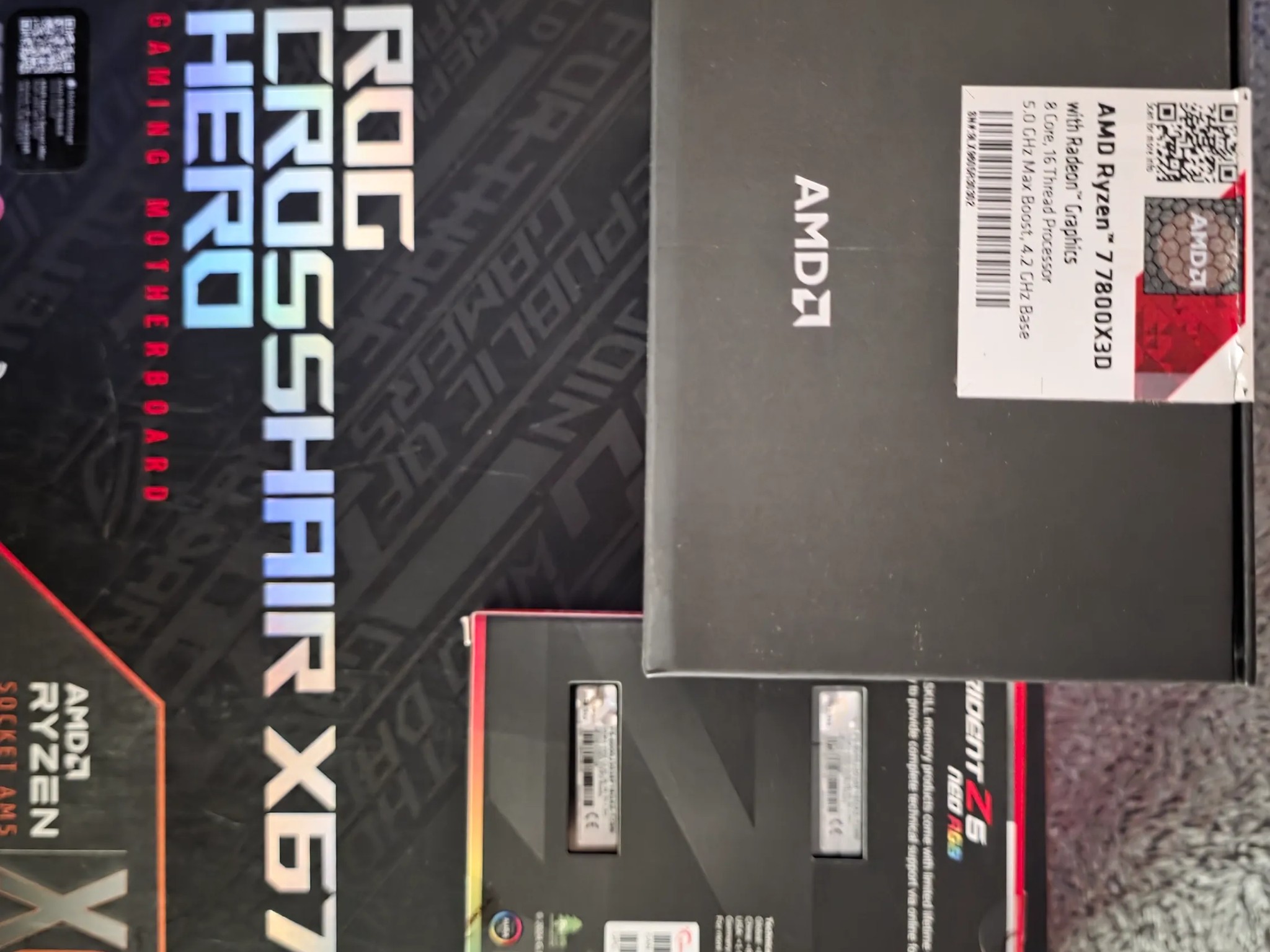 AMD ROG Bundle  X670e crosshair hero , G. Skill Trident Z 32gbs6000MTCL30-40-40-96