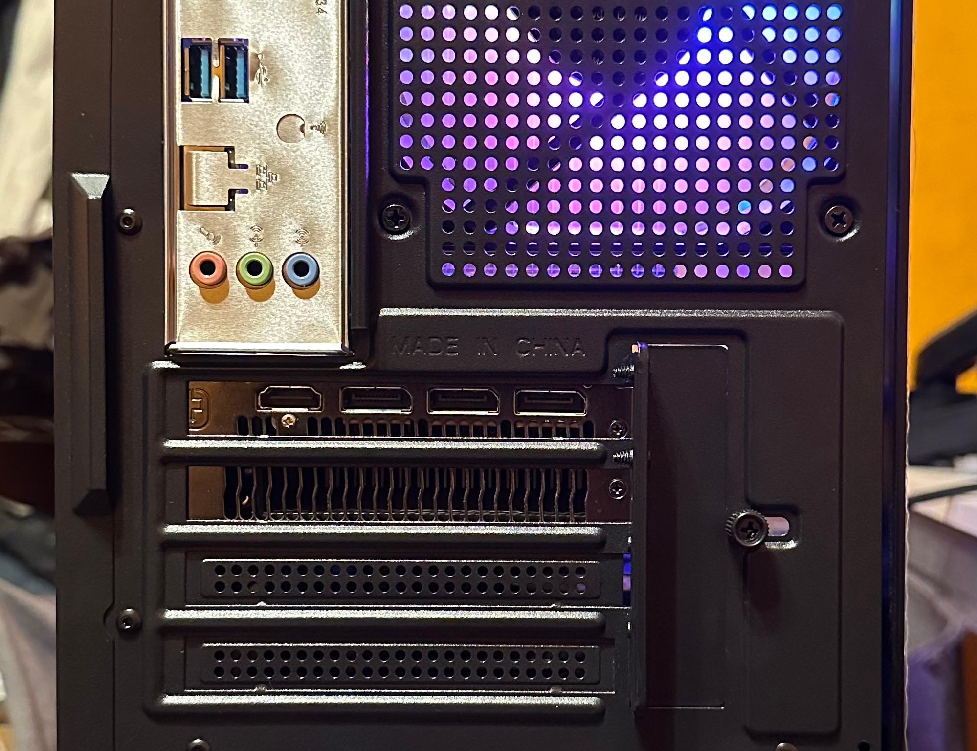 Gaming PC - Xeon E5 1650V4 / RX 580 / 16GB RAM / 512GB / Wi-Fi