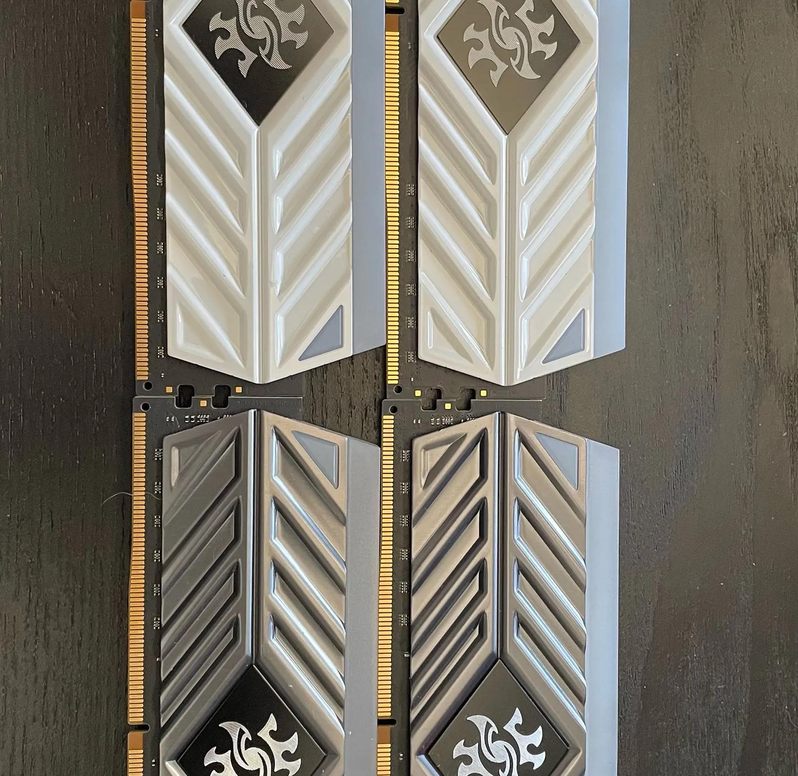XPG Spectrix D41 DDR4 RGB 32GB (4x8GB) 3200Mhz