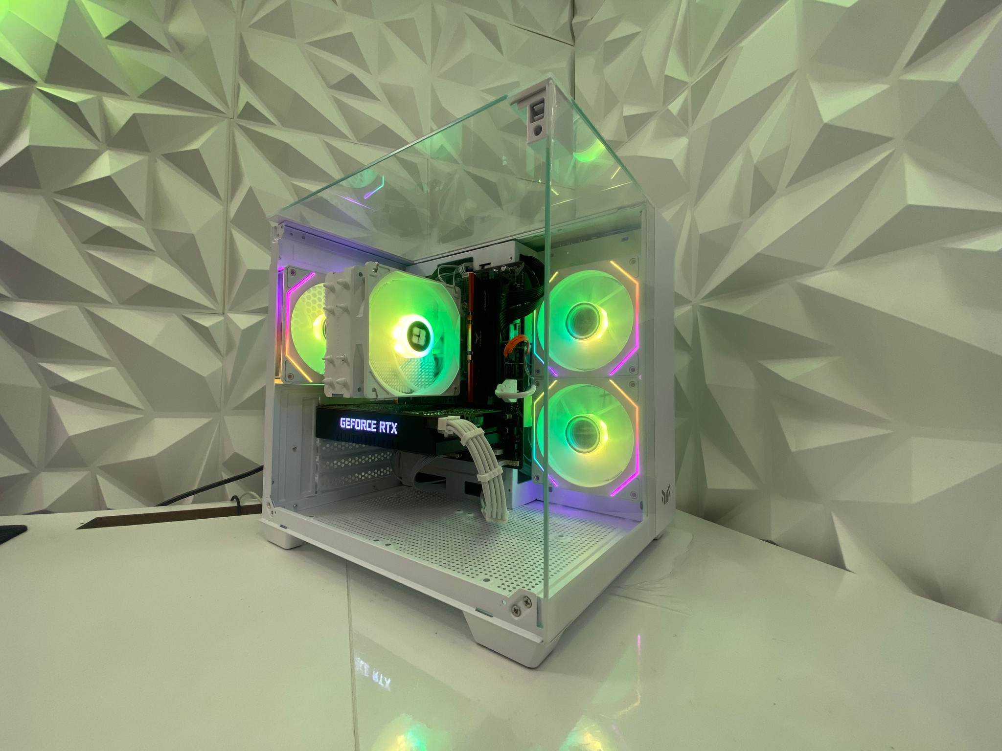 🎅🎅 White Elite Build – intel i5 8500 + RTX 2060 6GB | 1080P/1440P High FPS Ready