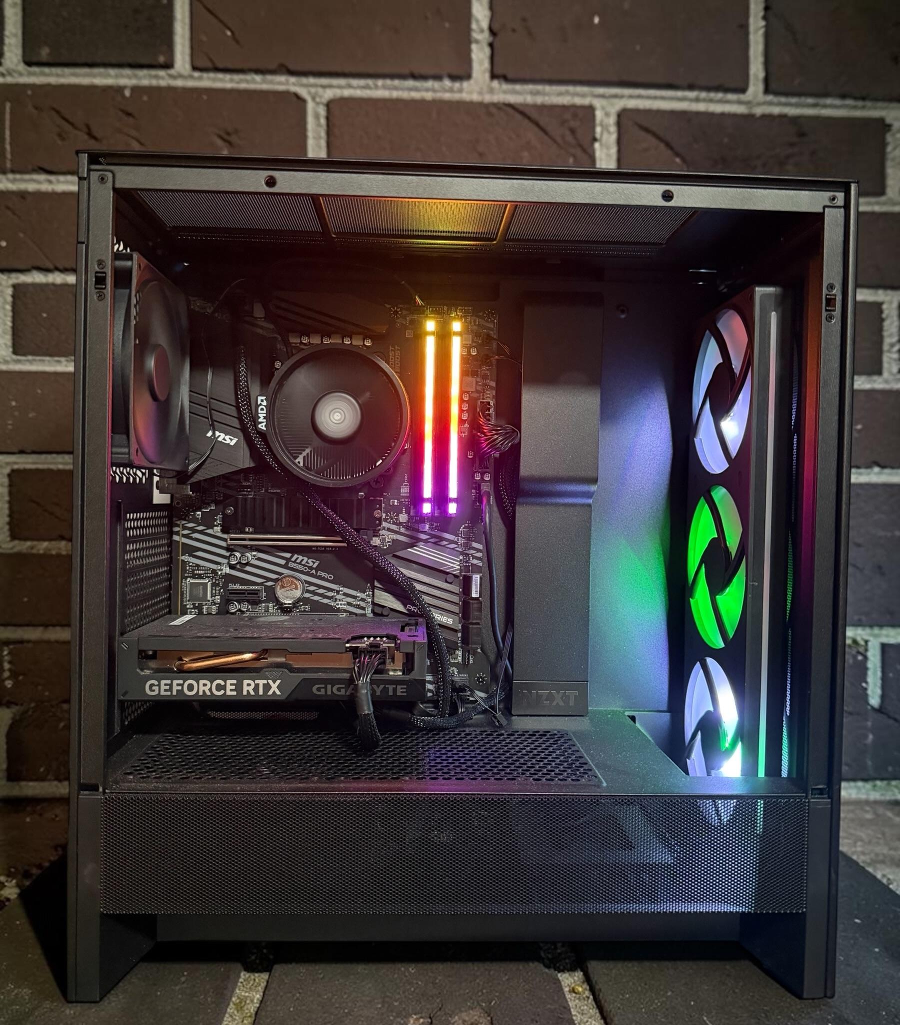 Streaming Ready📸 Gaming Pc | RTX 4060 RYZEN 7 5800x