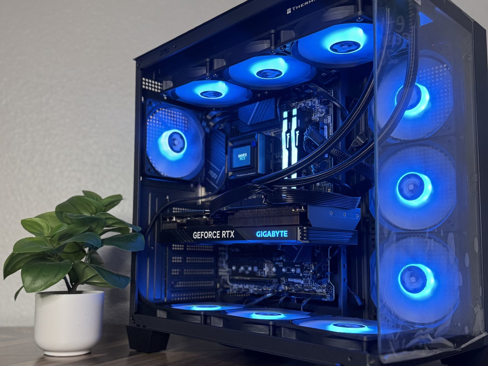 (BLACK FRIDAY) Custom Gaming PC | RTX 4070 | i7-14700k | 32GB DDR5 | 1TB M.2 | WINDOWS 11