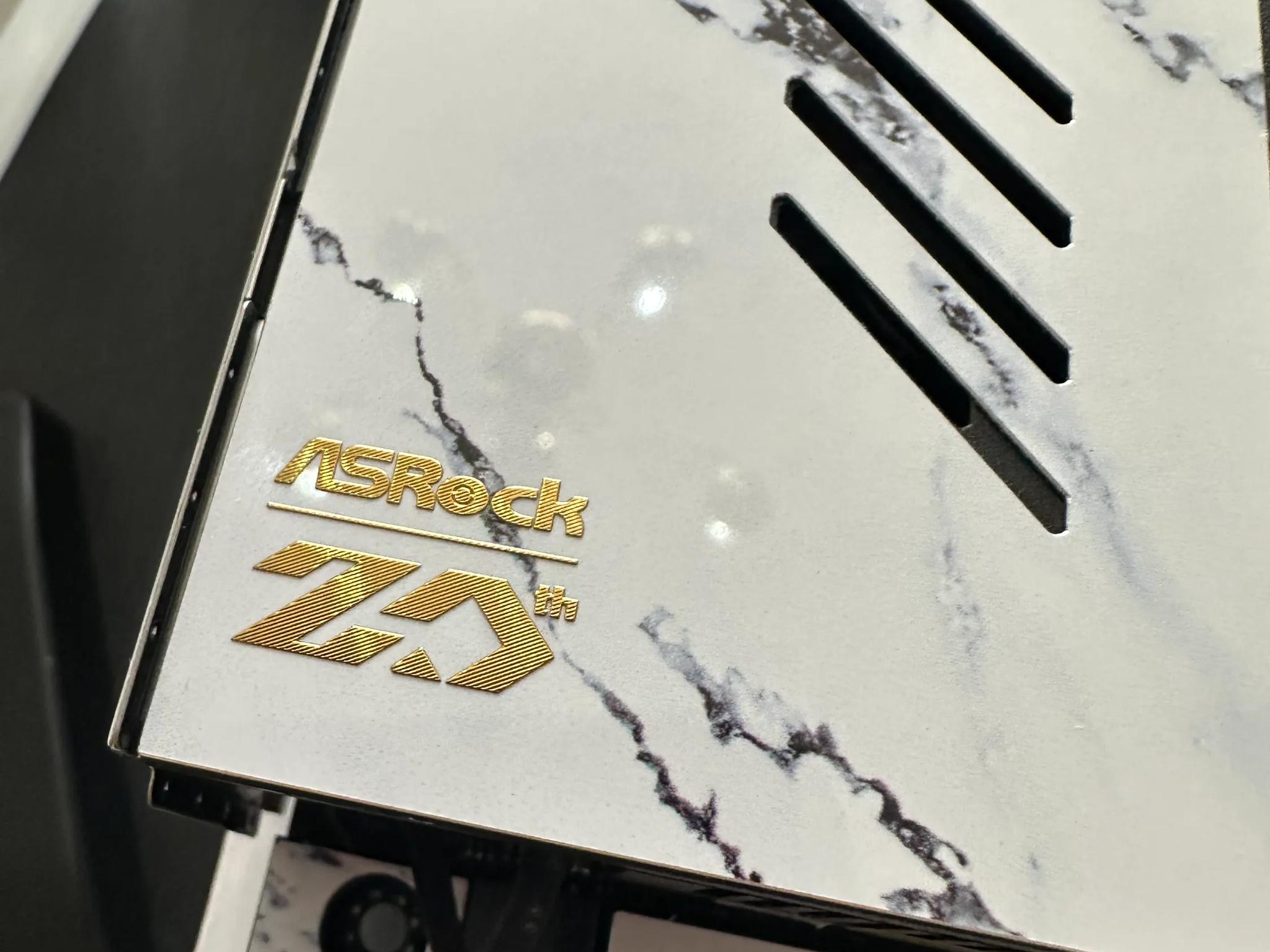 ASRock X670E Taichi Carrara