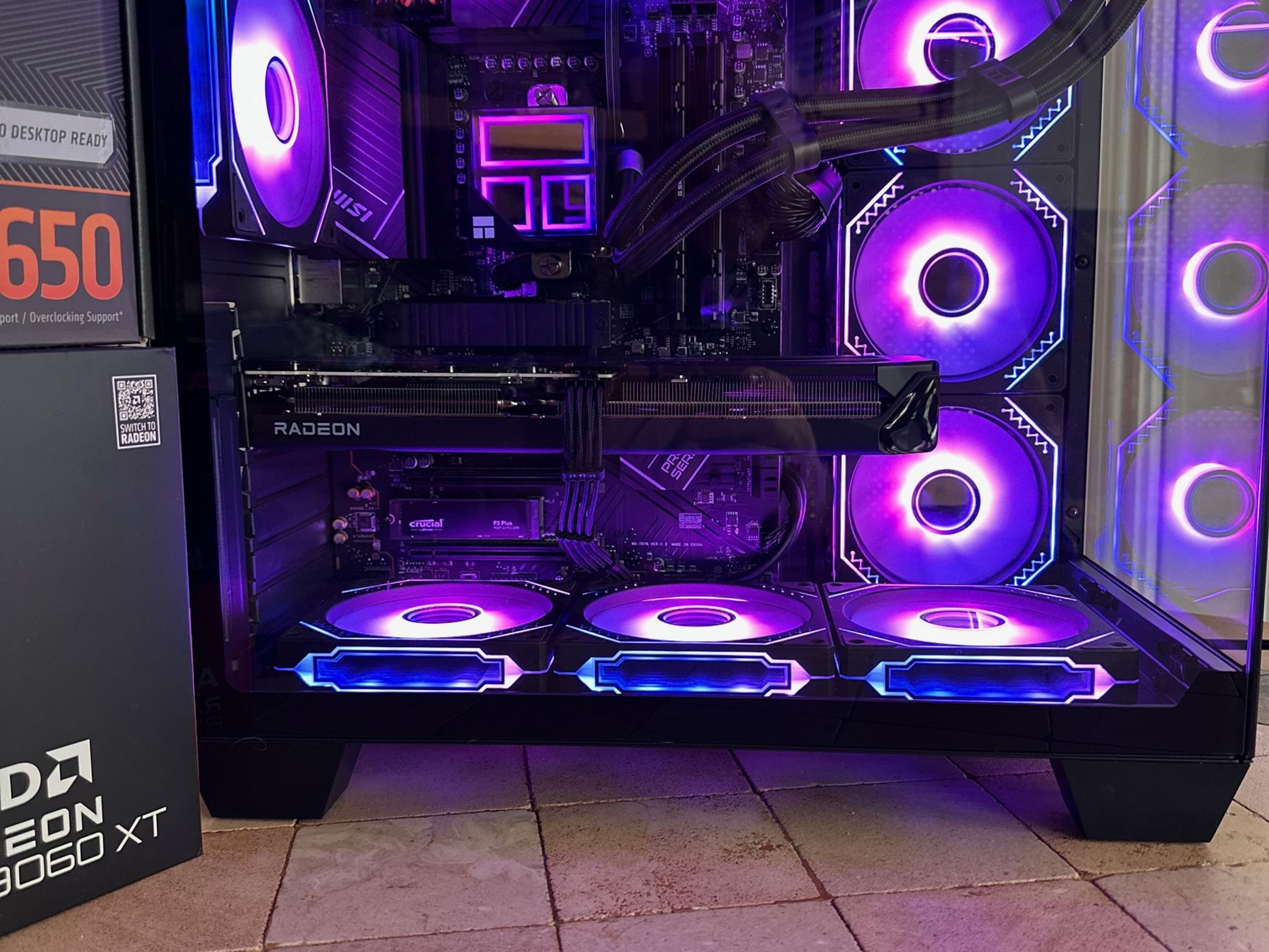 Ryzen 5 7600X / RX 9060XT 16GB, 500GB & 1TB M.2 SSD, Mid-Tower Gaming PC