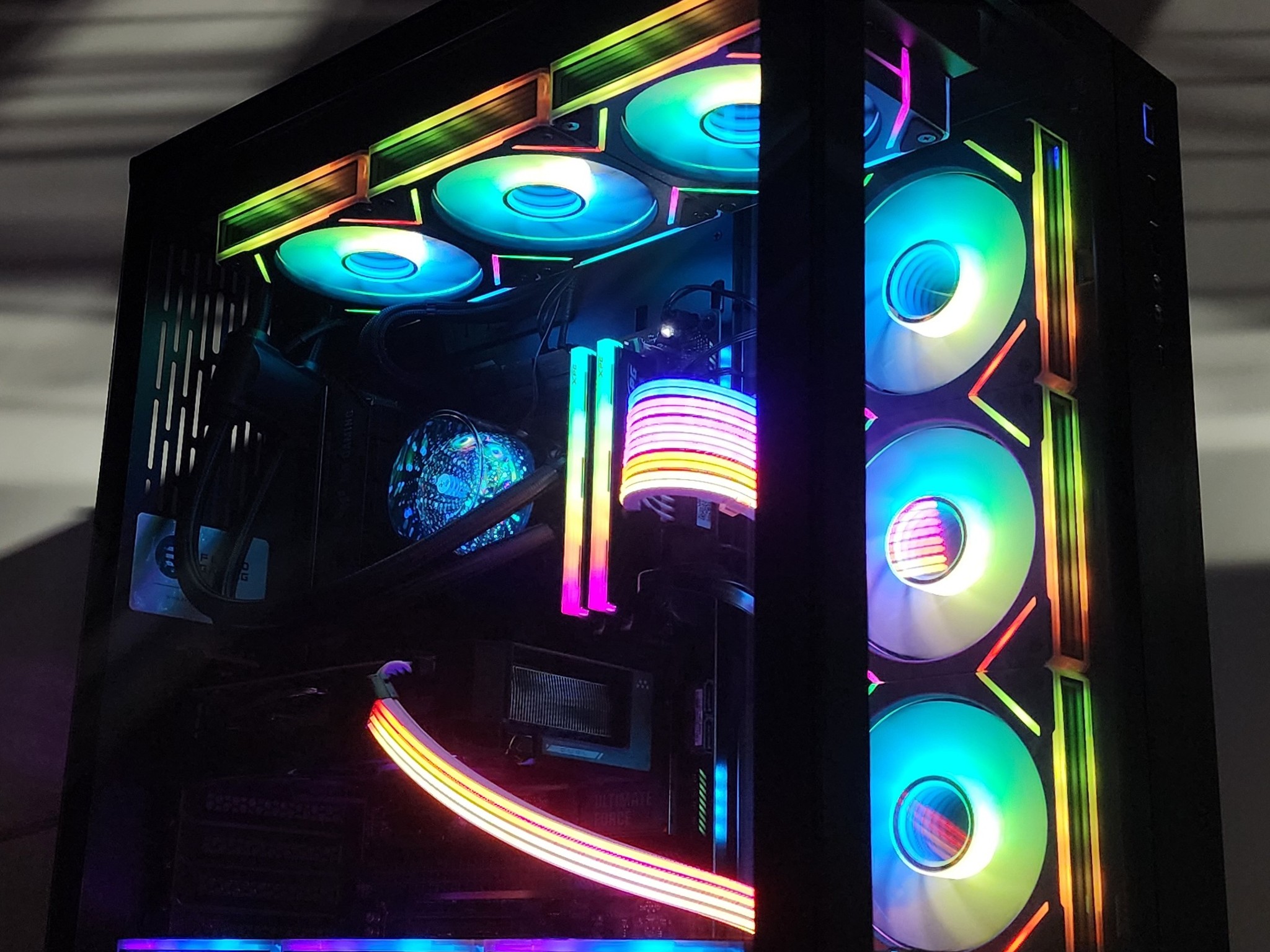 Gaming PC i7-14700KF 32GB RAM 1TB SSD RTX 4060 Ti 16GB Windows 11 Computer