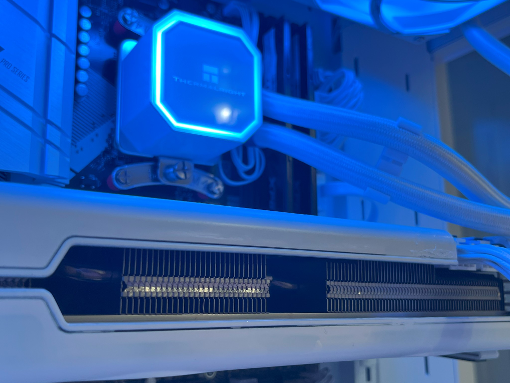 ❄️WINTER SALE❄️ Gaming PC | Ryzen 7 5700x | RX 5700 XT | 32 GBs RAM |