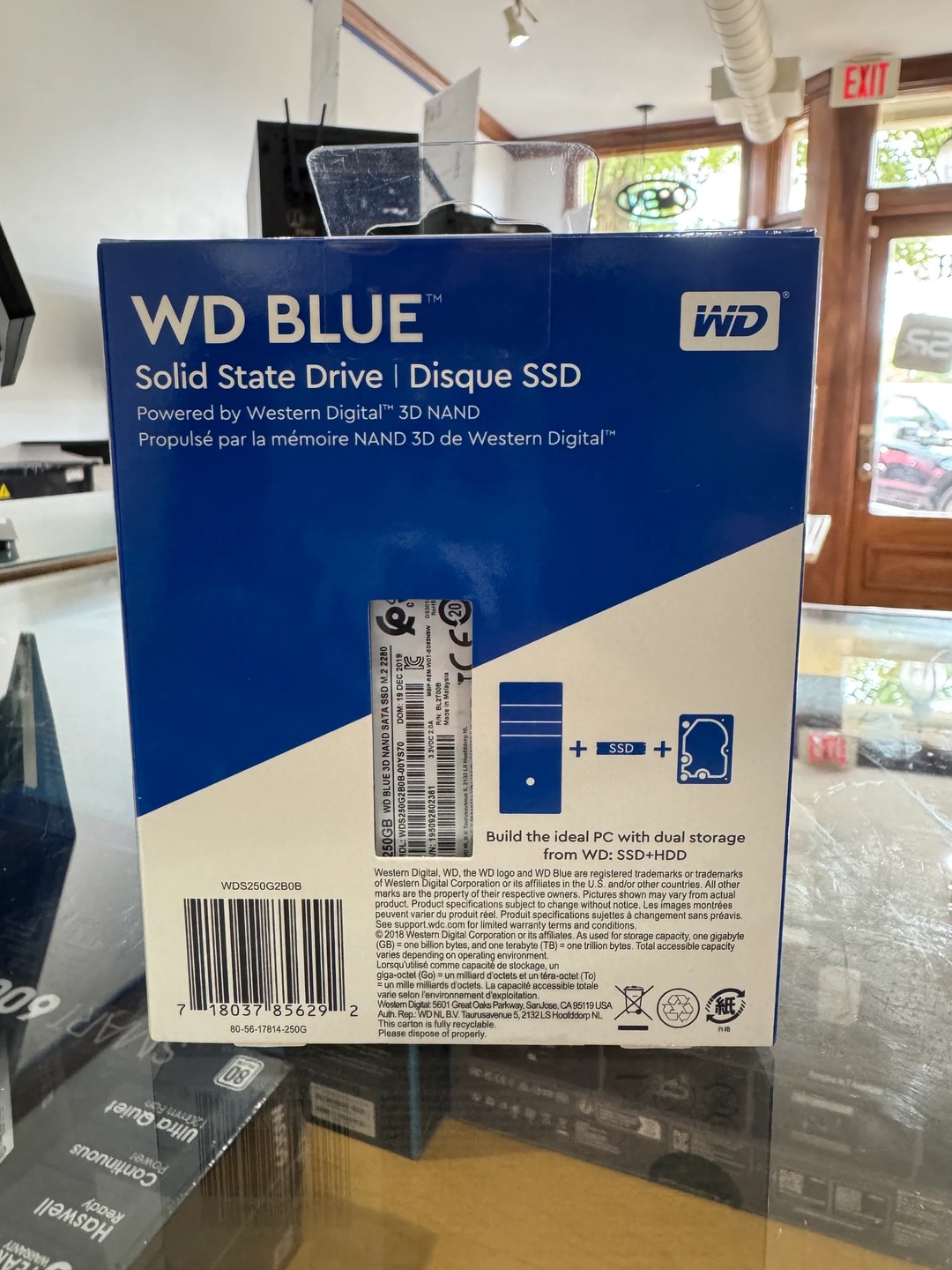 Western Digital WD Blue 250GB M.2 2280 SATA SSD (WDS250G2B0B