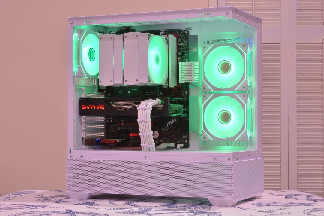🕹️Value Gamer🕹️ Ryzen 5 3600 | AMD RX 5700XT 8GB | 32GB Ram