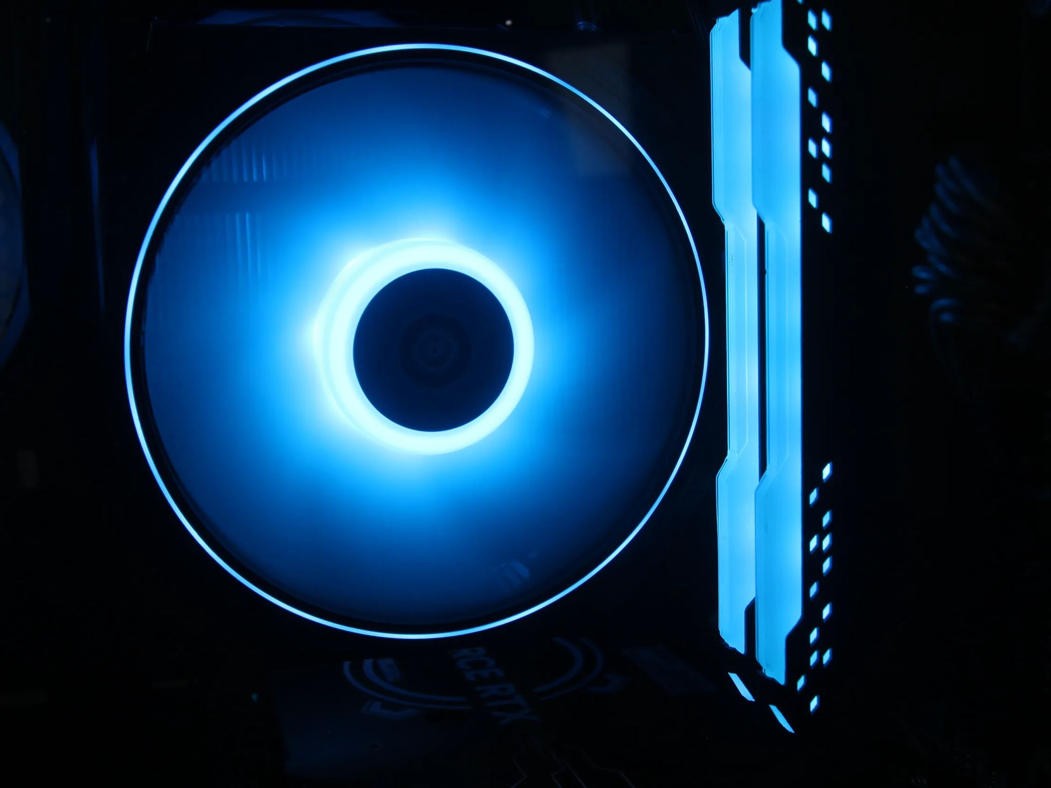 Custom Gaming PC / AMD Ryzen 5 5600X / RTX 4060 / 16GB / 1TB / Windows 10 Pro