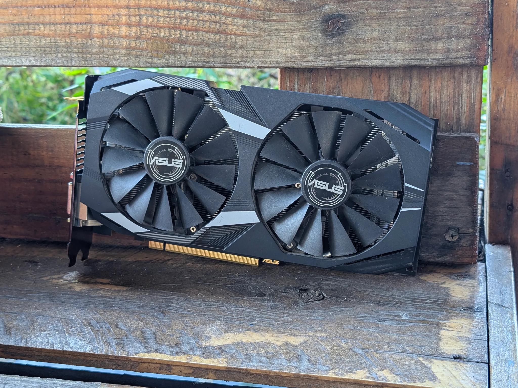 ASUS Dual RX 580 8GB (Mining Edition)