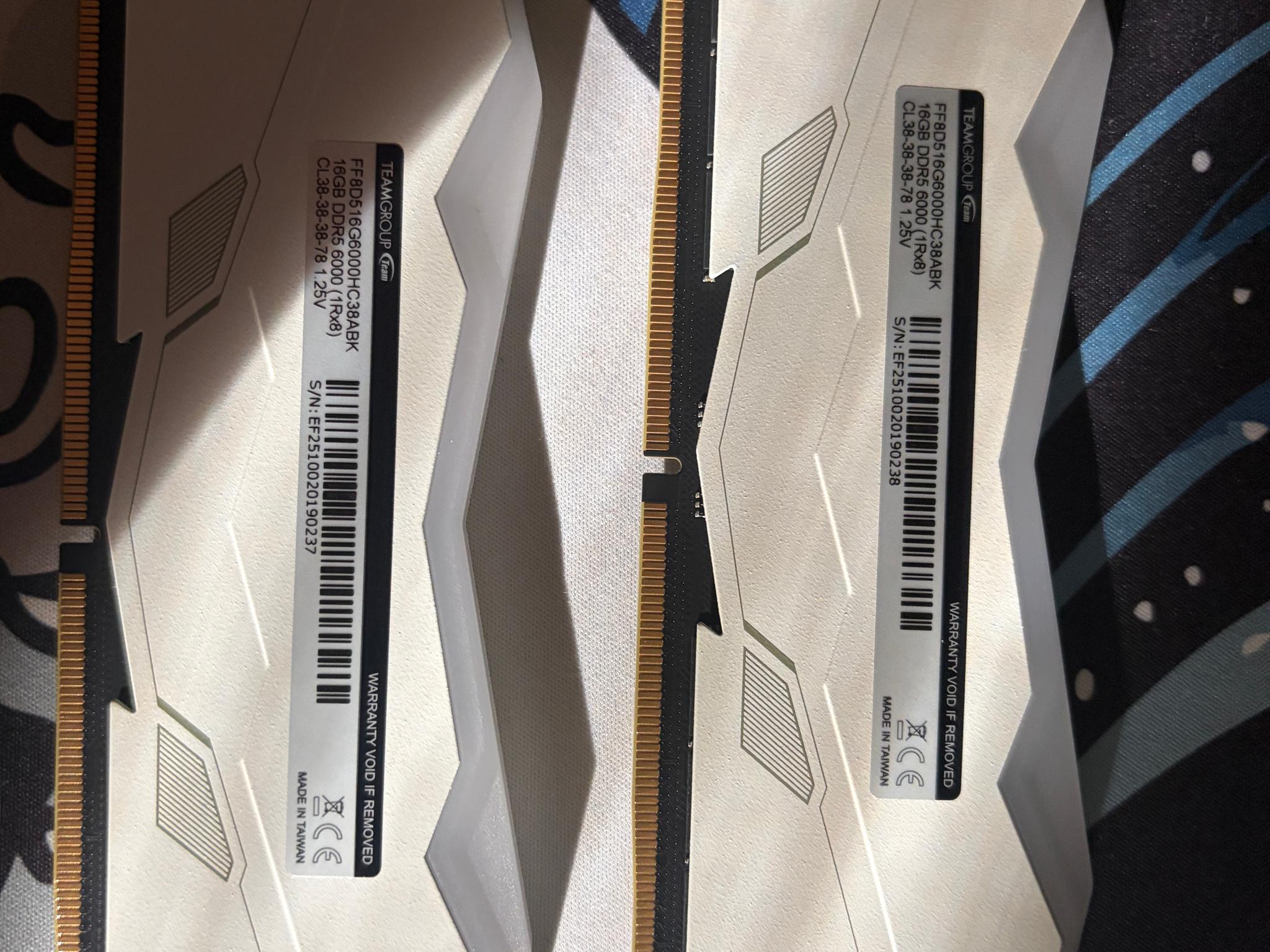 32GB T- Force Delta Alpha DDR5 (16gb x 2)