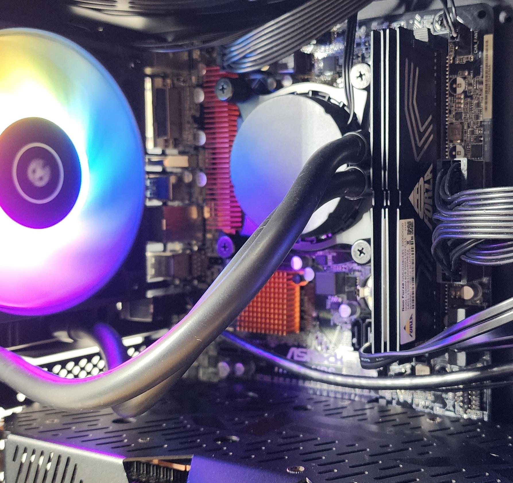 Gaming PC i7-7700 16GB RAM 1TB SSD RX 5700 XT 8GB Windows 11 Computer