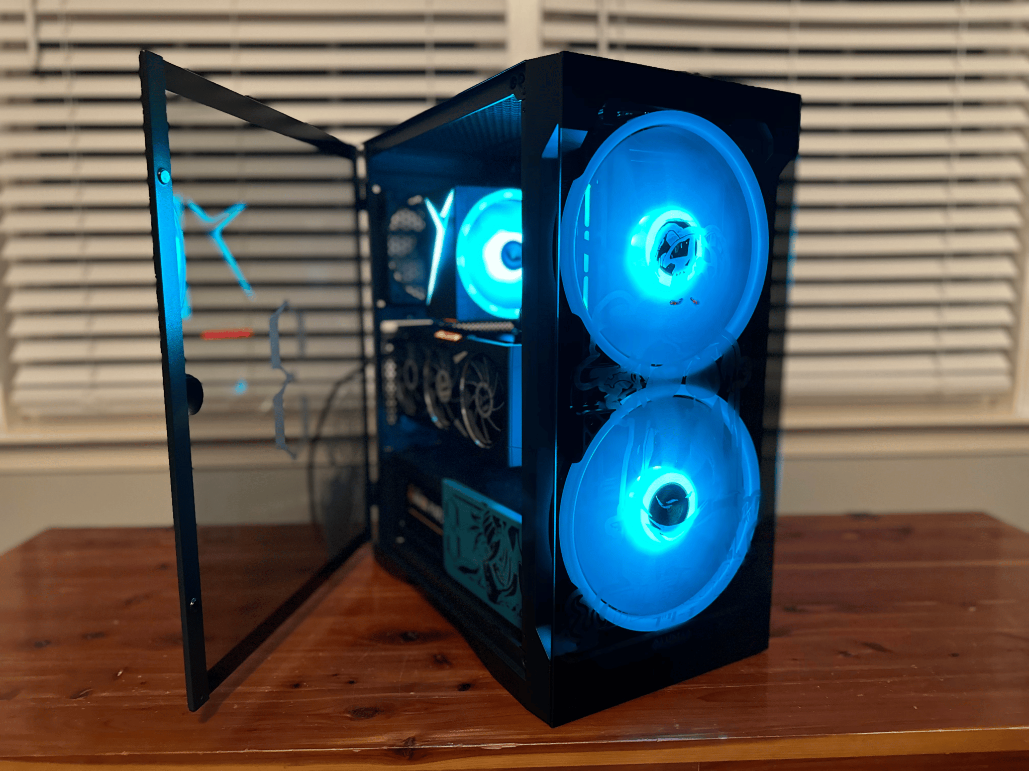 CYBER MONDAY SALE! Ryzen 5 5600x, RX 6800 XT, 2tb NVMe, 32gb DDR4 Gaming/Streaming PC